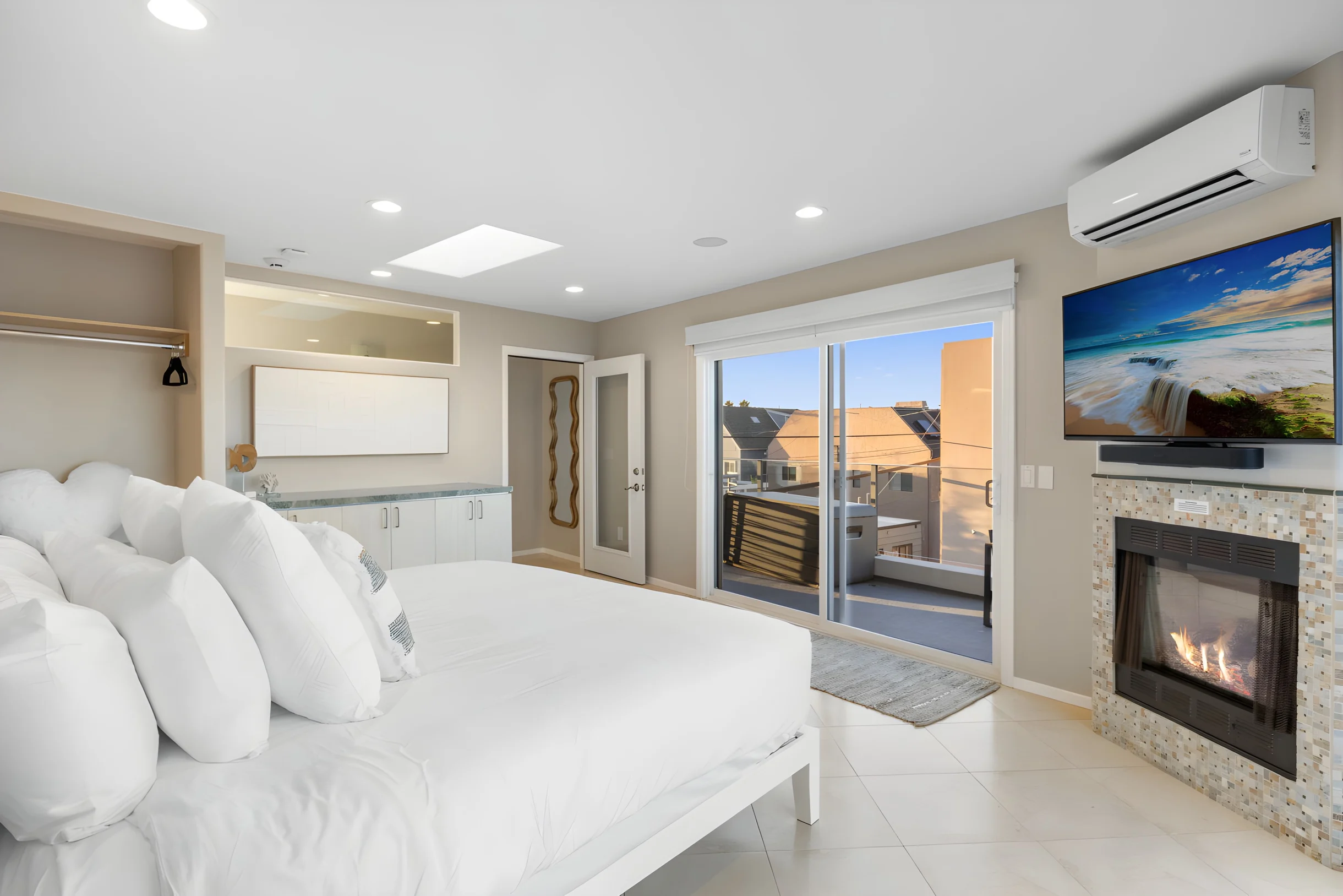 Luxury Meets Beach | Stunning Bay Views | Hot Tub | Fire Pit #69