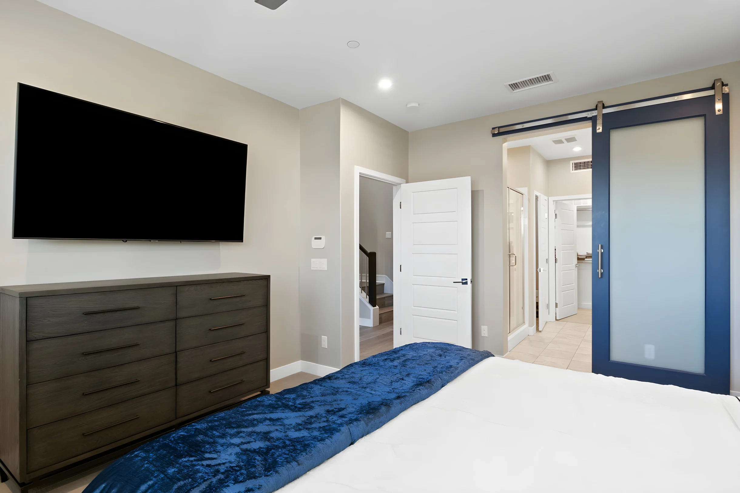 NEW Luxury Townhouse w/ Rooftop Deck #10