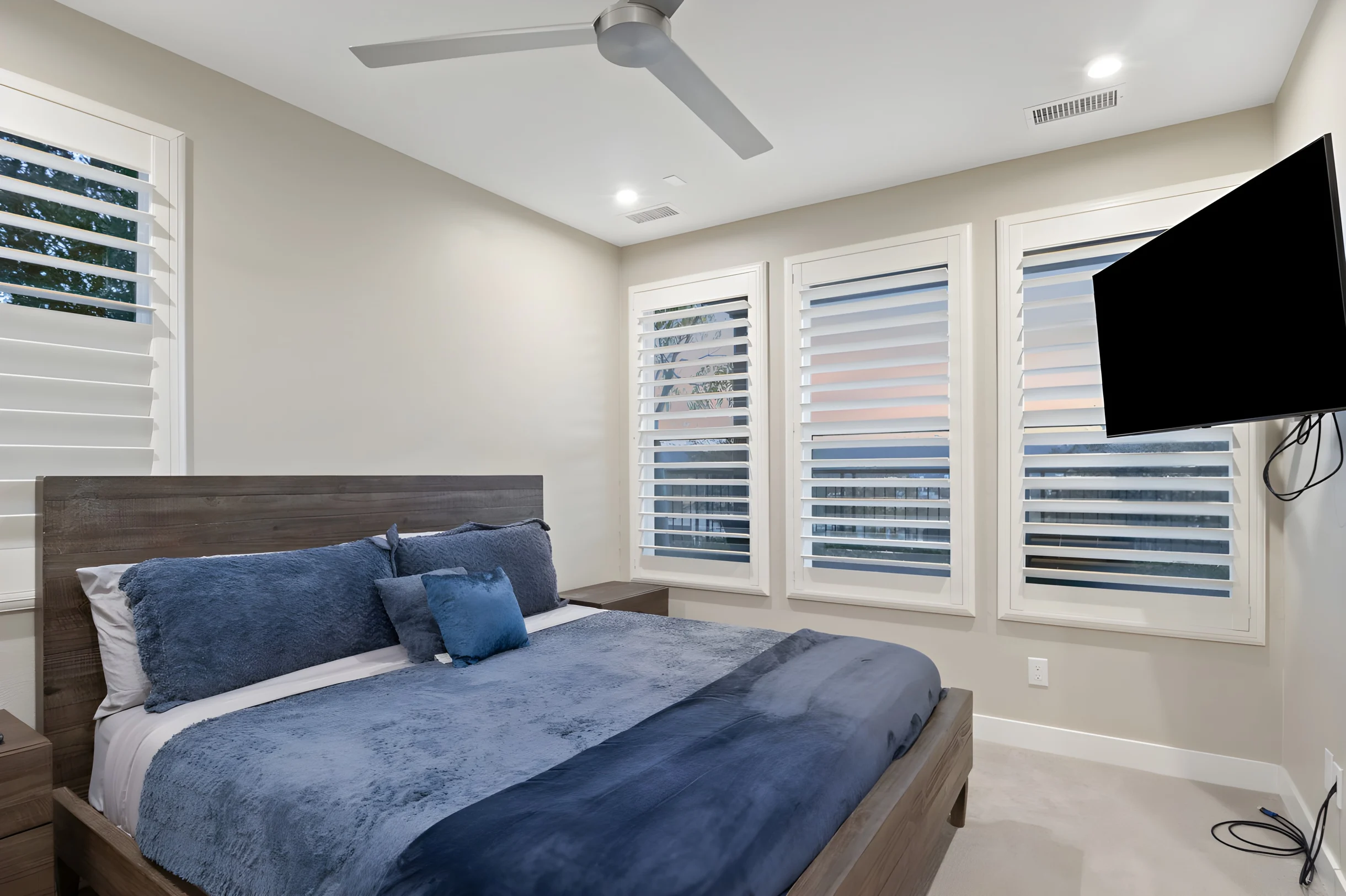 NEW Luxury Townhouse w/ Rooftop Deck #13