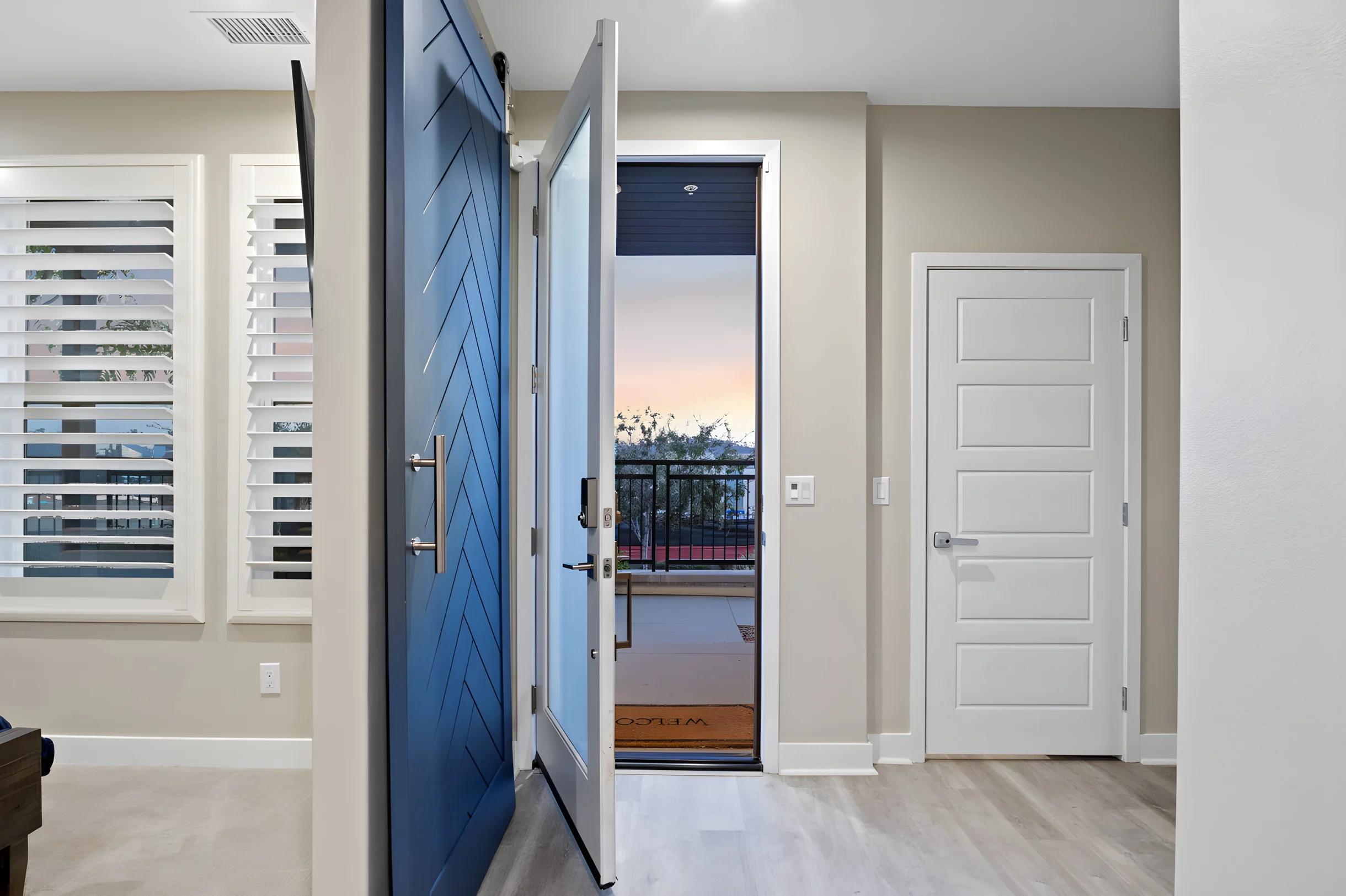 NEW Luxury Townhouse w/ Rooftop Deck #39