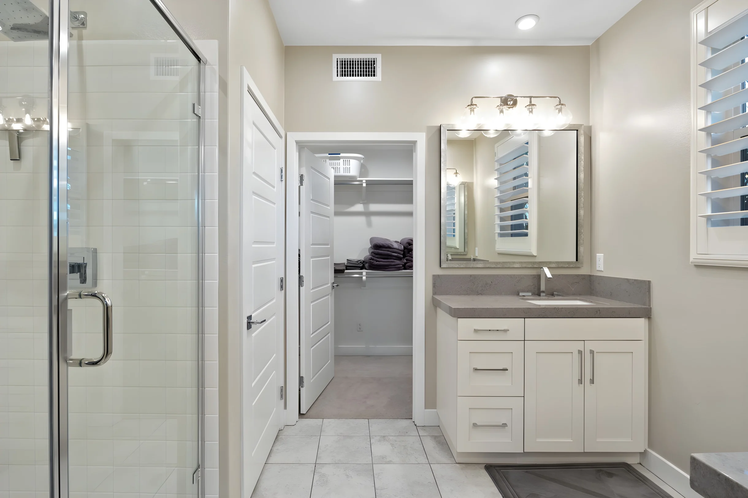 NEW Luxury Townhouse w/ Rooftop Deck #37