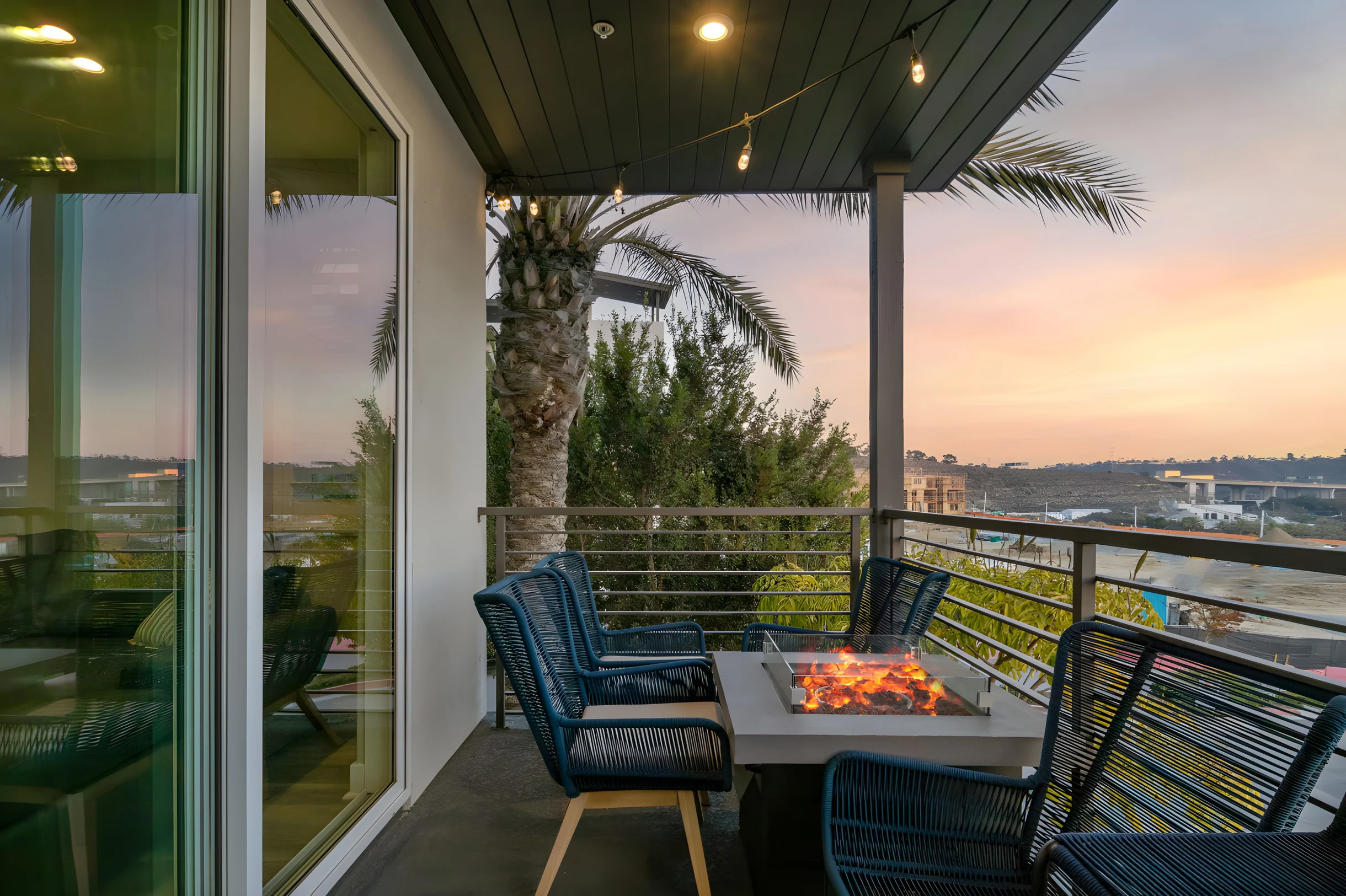 NEW Luxury Townhouse w/ Rooftop Deck #26