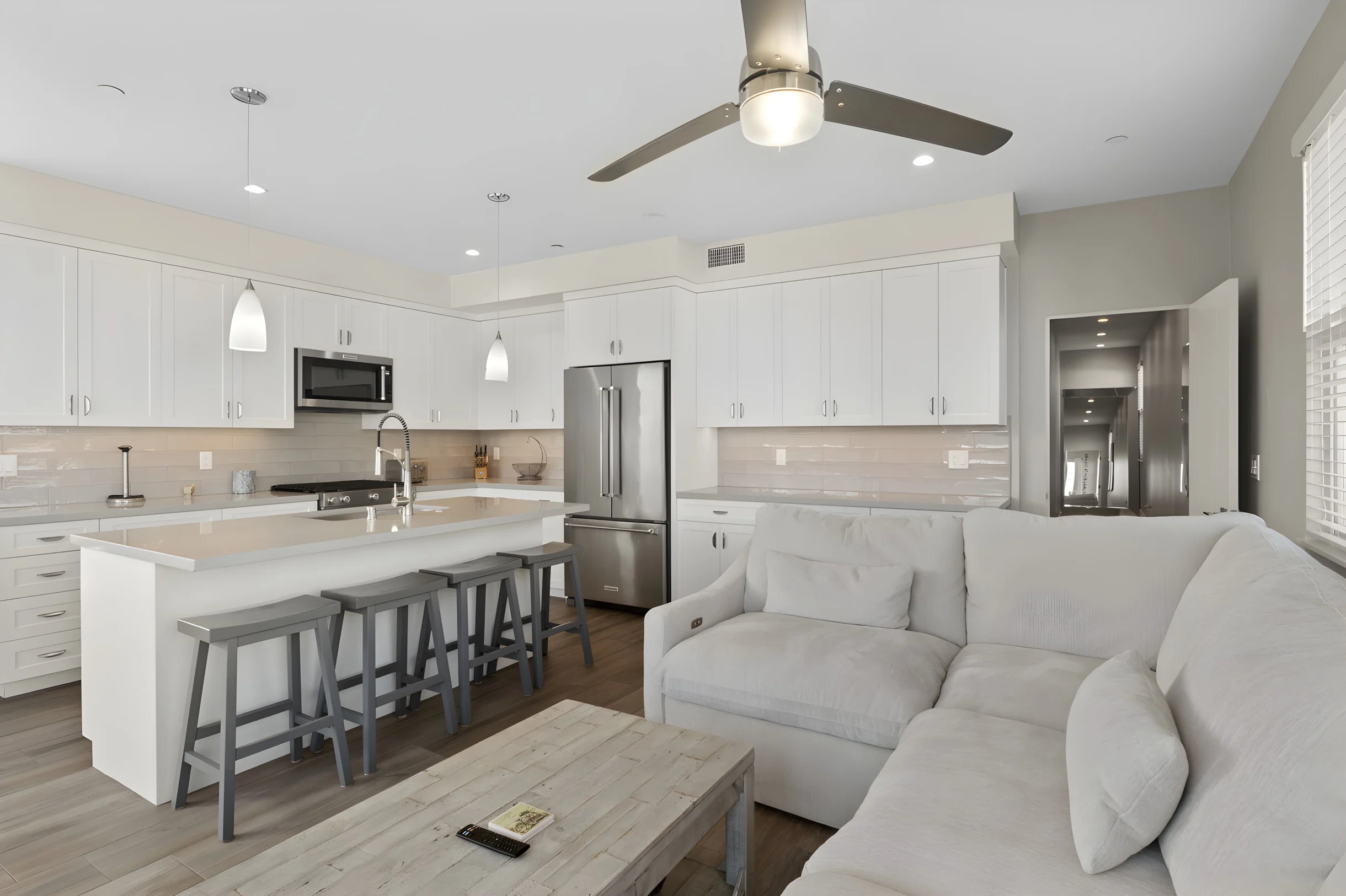 NEW Modern Ocean View Home + Free Parking #34