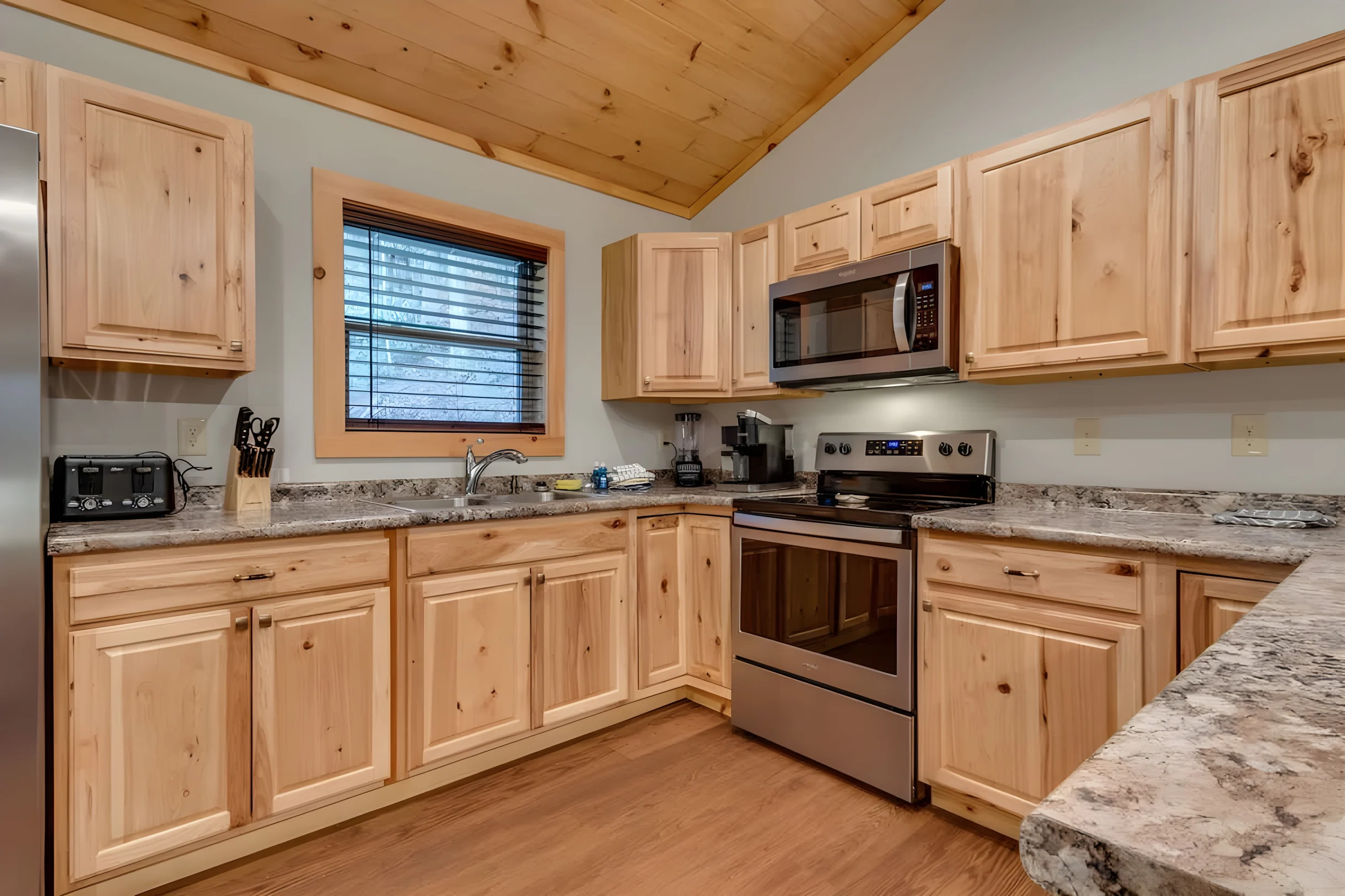 Property in Sevierville property photo 4