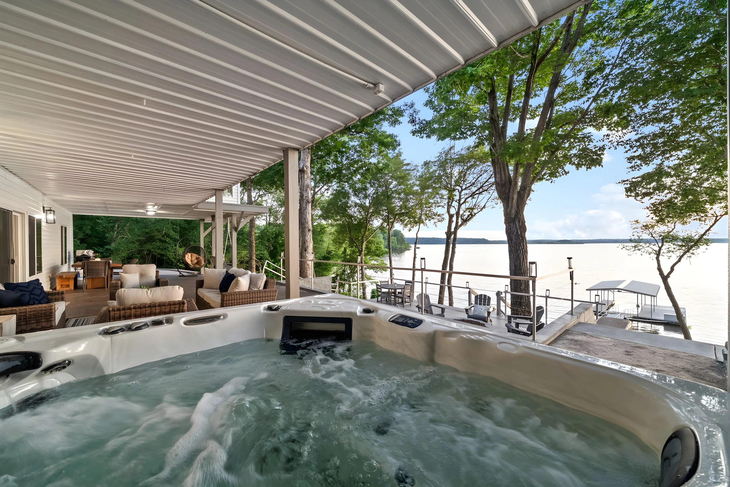 Home in Big Sandy property photo 2