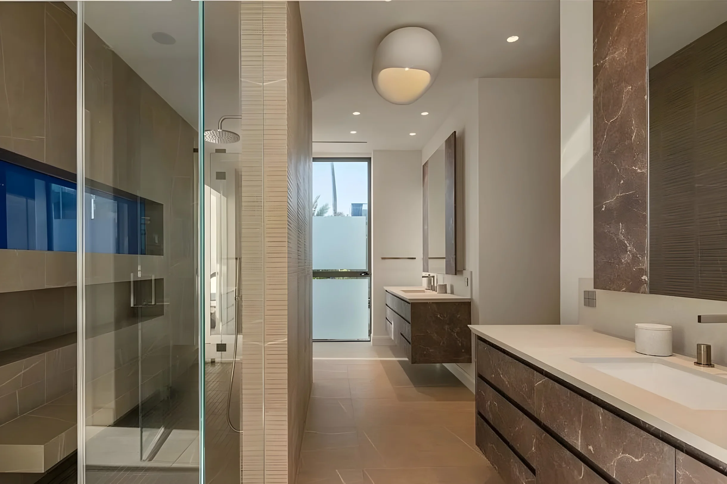 Wander Santa Monica Shores