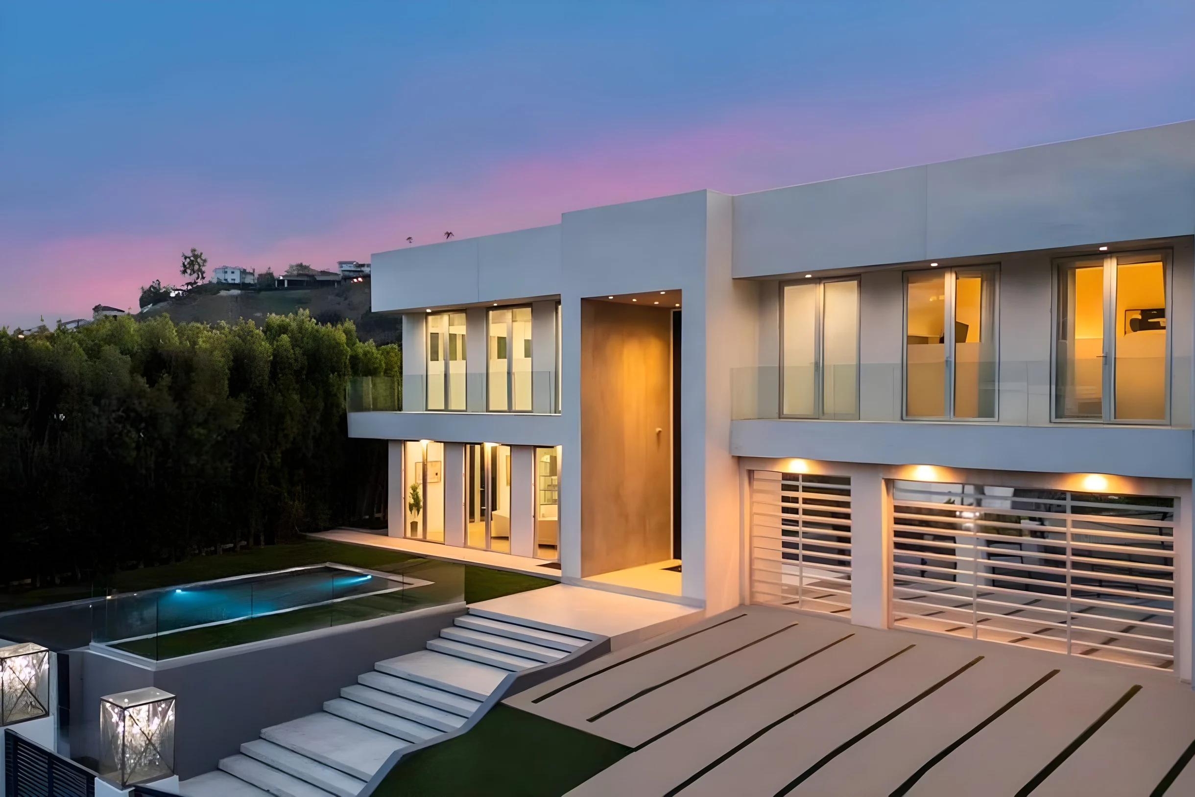 Wander Hollywood Hills Glow #4