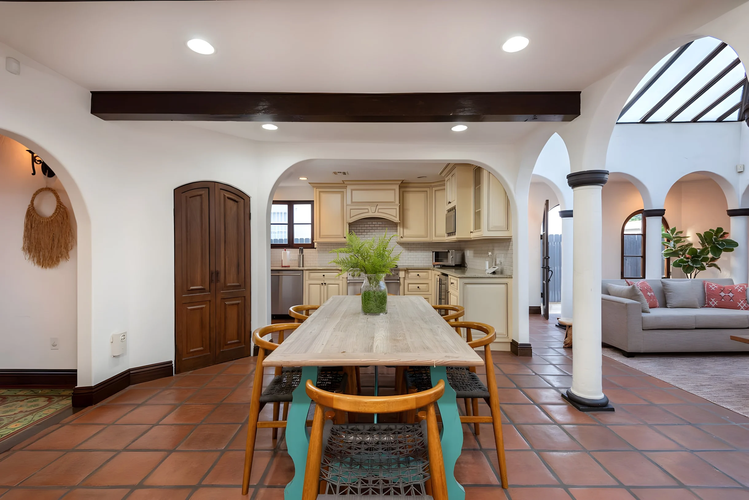 Luxurious Spanish Style 4BR Villa with Jacuzzi #30