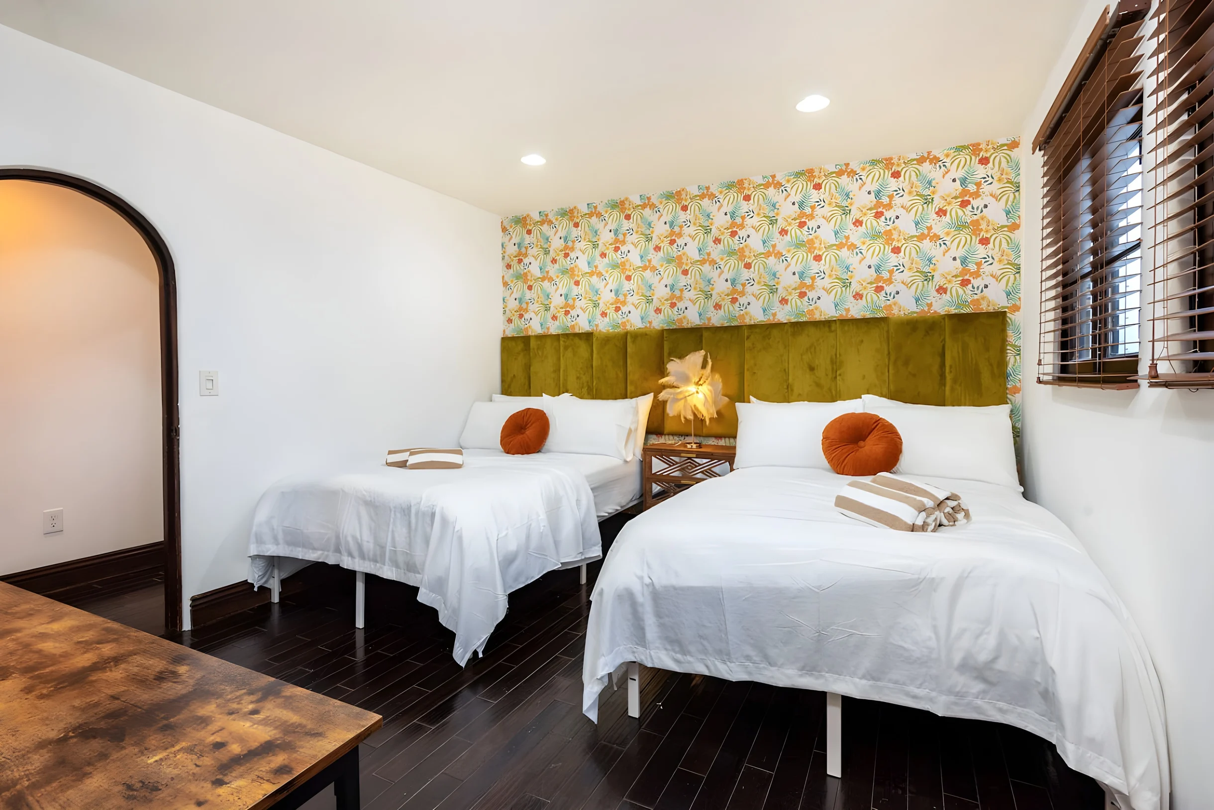 Luxurious Spanish Style 4BR Villa with Jacuzzi #28