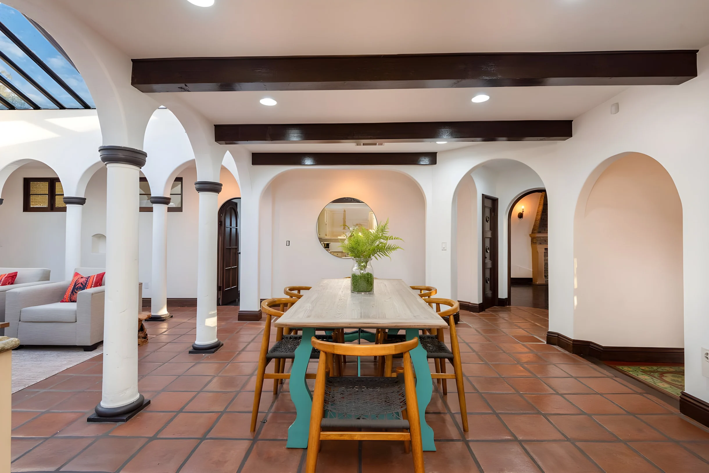 Luxurious Spanish Style 4BR Villa with Jacuzzi #11