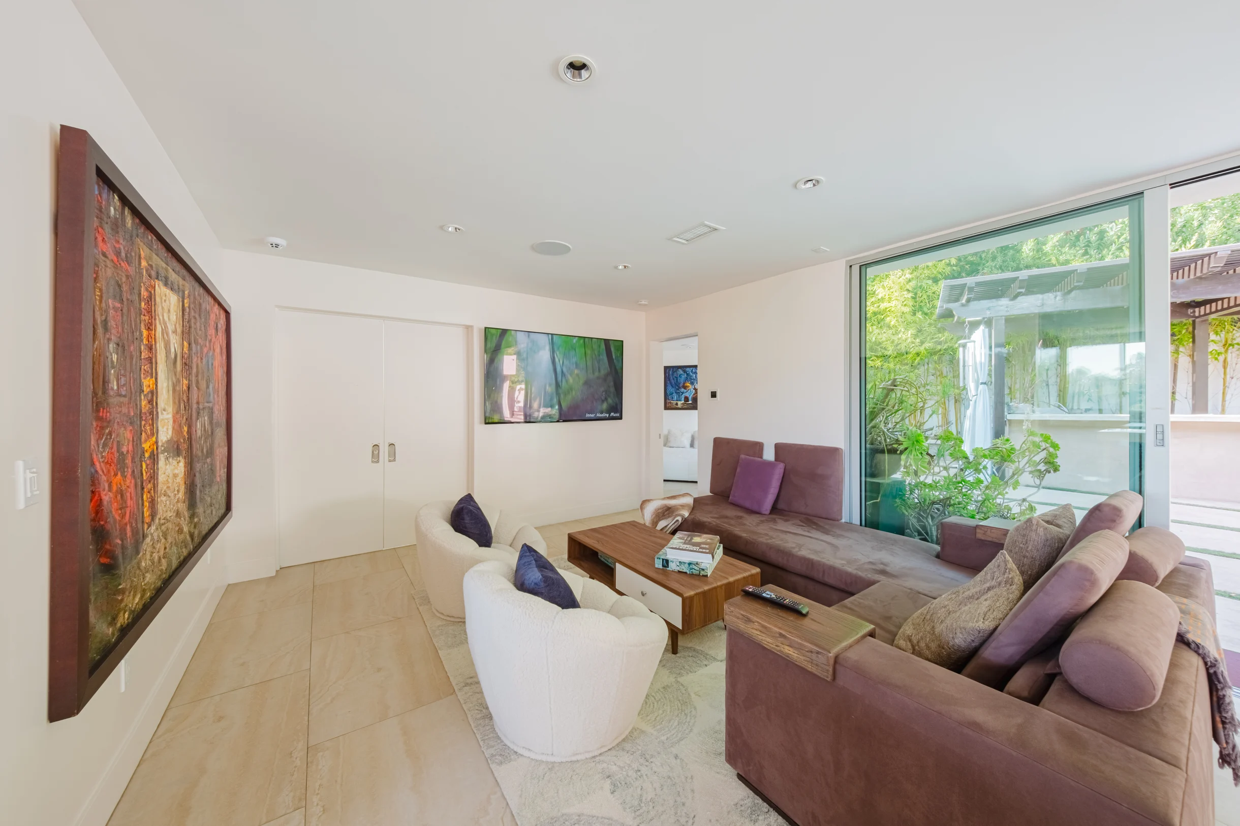 Wander Beverly Hills Serenity #34