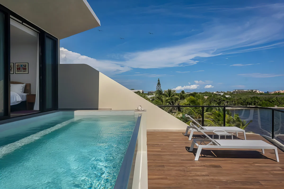 Wander Tulum Zama Retreat