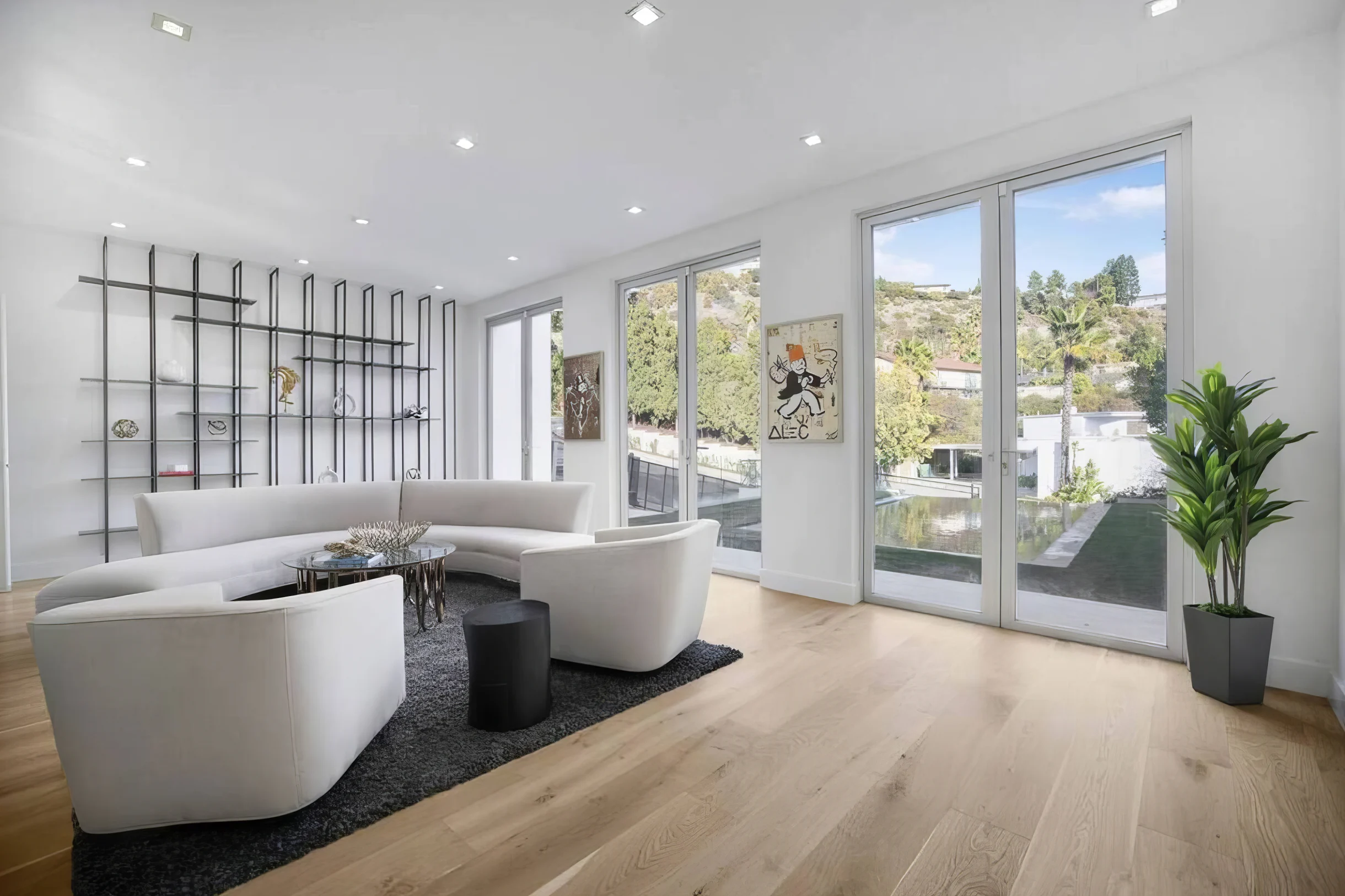 Wander Hollywood Hills Glow #3