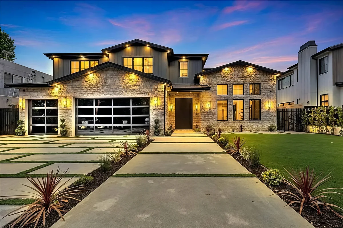 Wander Studio City Estate #1