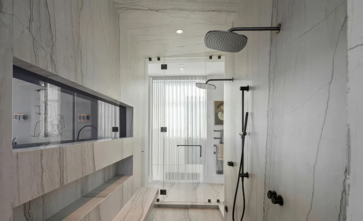 Wander Santa Monica Shores