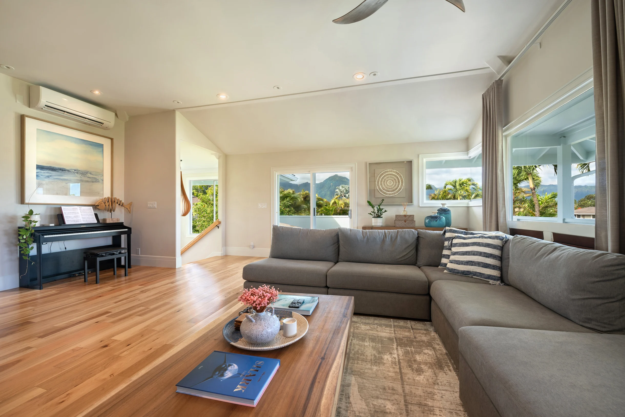 Hihimanu House #13