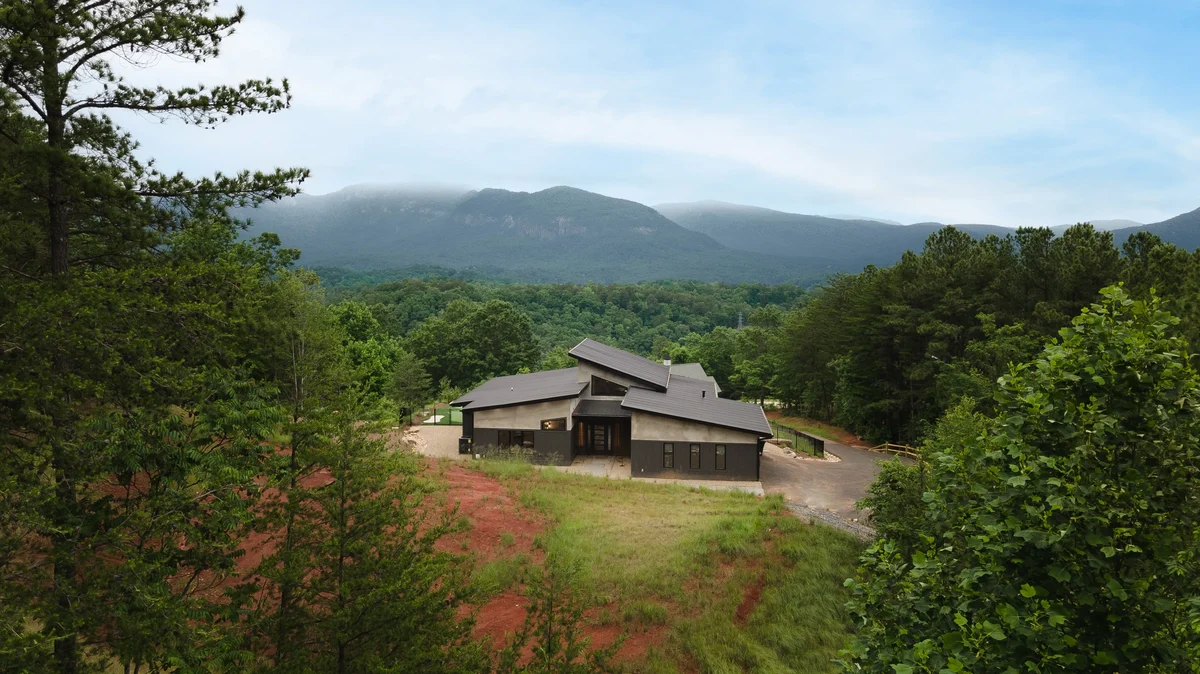 Wander Lake Lure Ridge