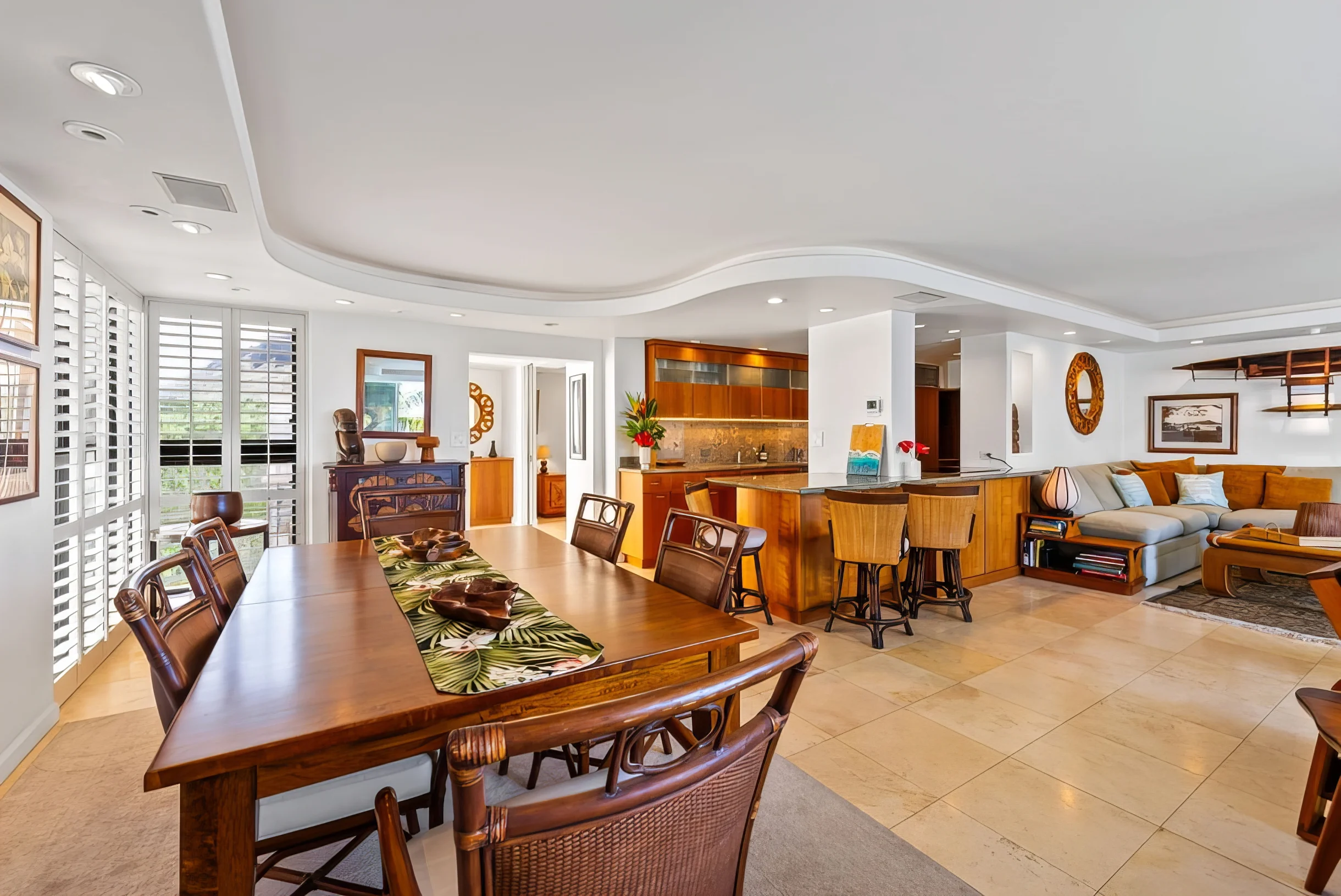 Kaimana Beach Penthouse #4