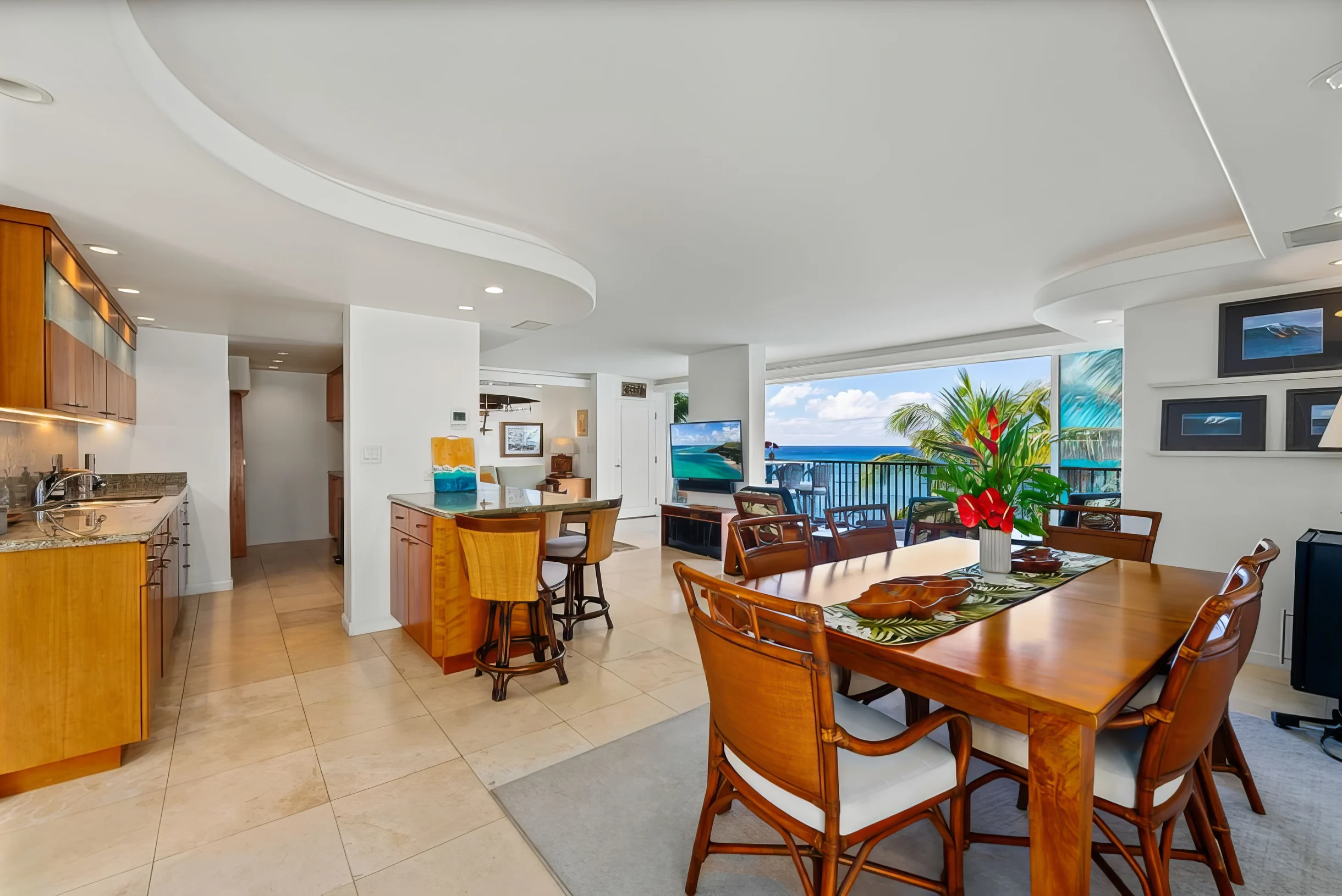 Kaimana Beach Penthouse #24
