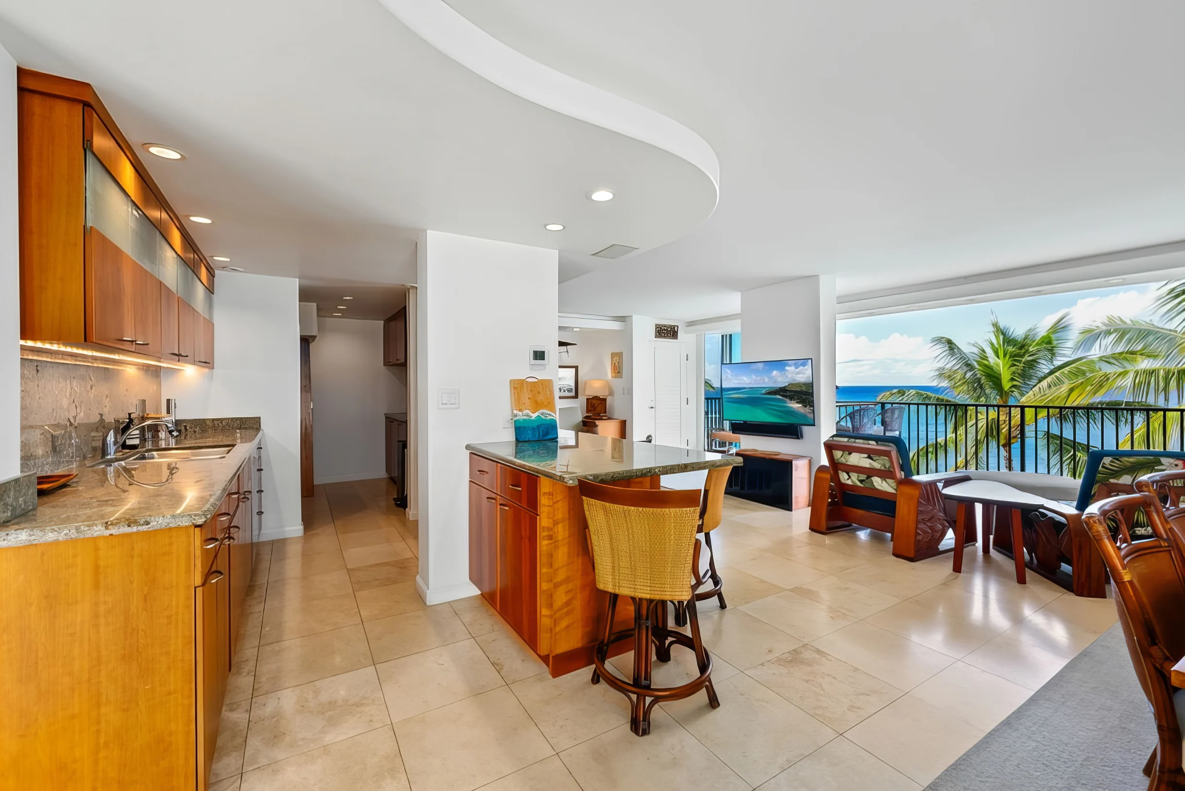 Kaimana Beach Penthouse #40