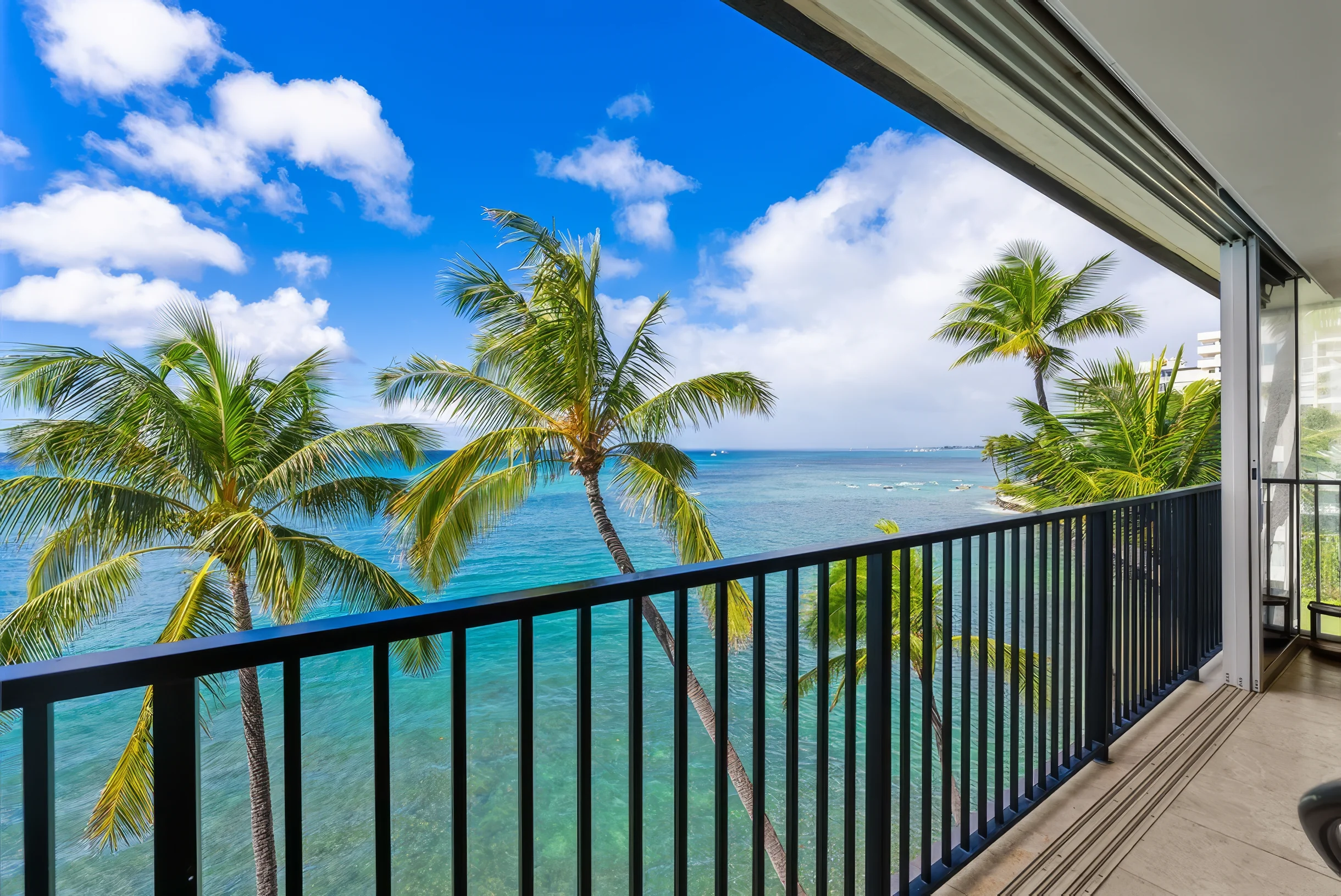 Kaimana Beach Penthouse #41