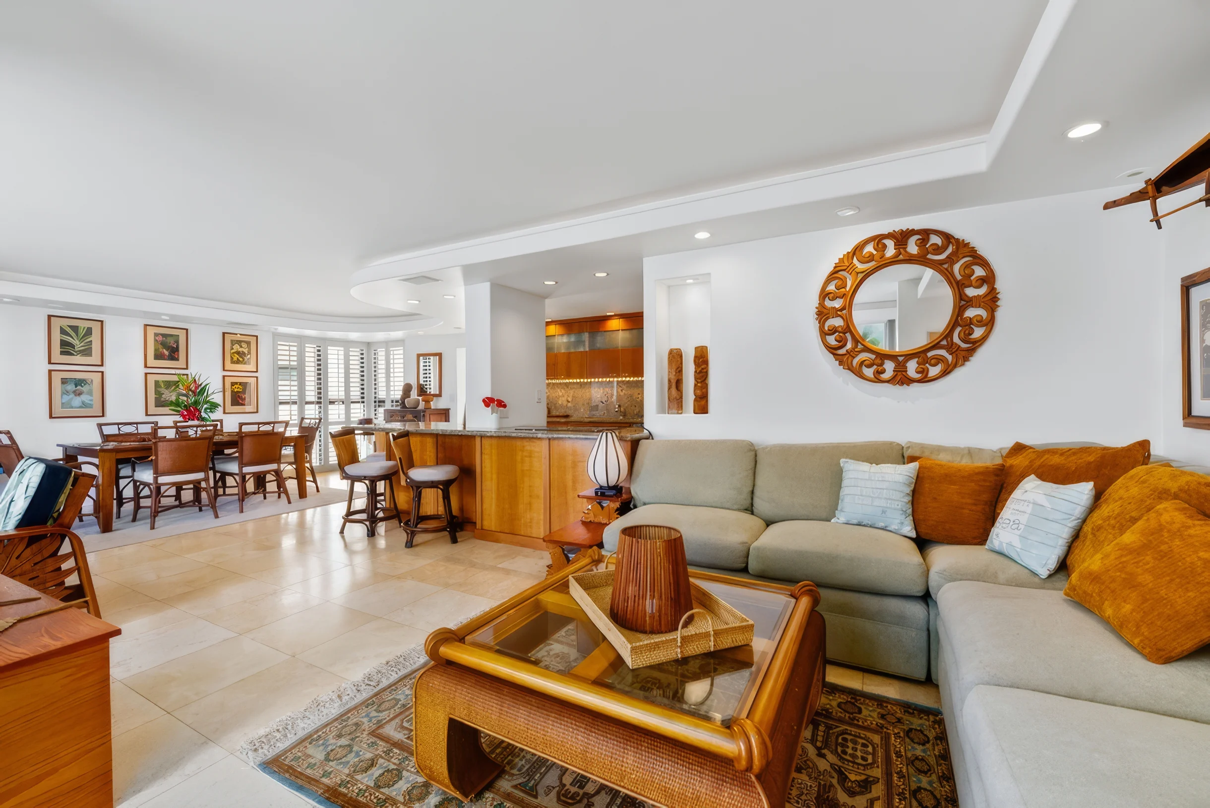 Kaimana Beach Penthouse #19