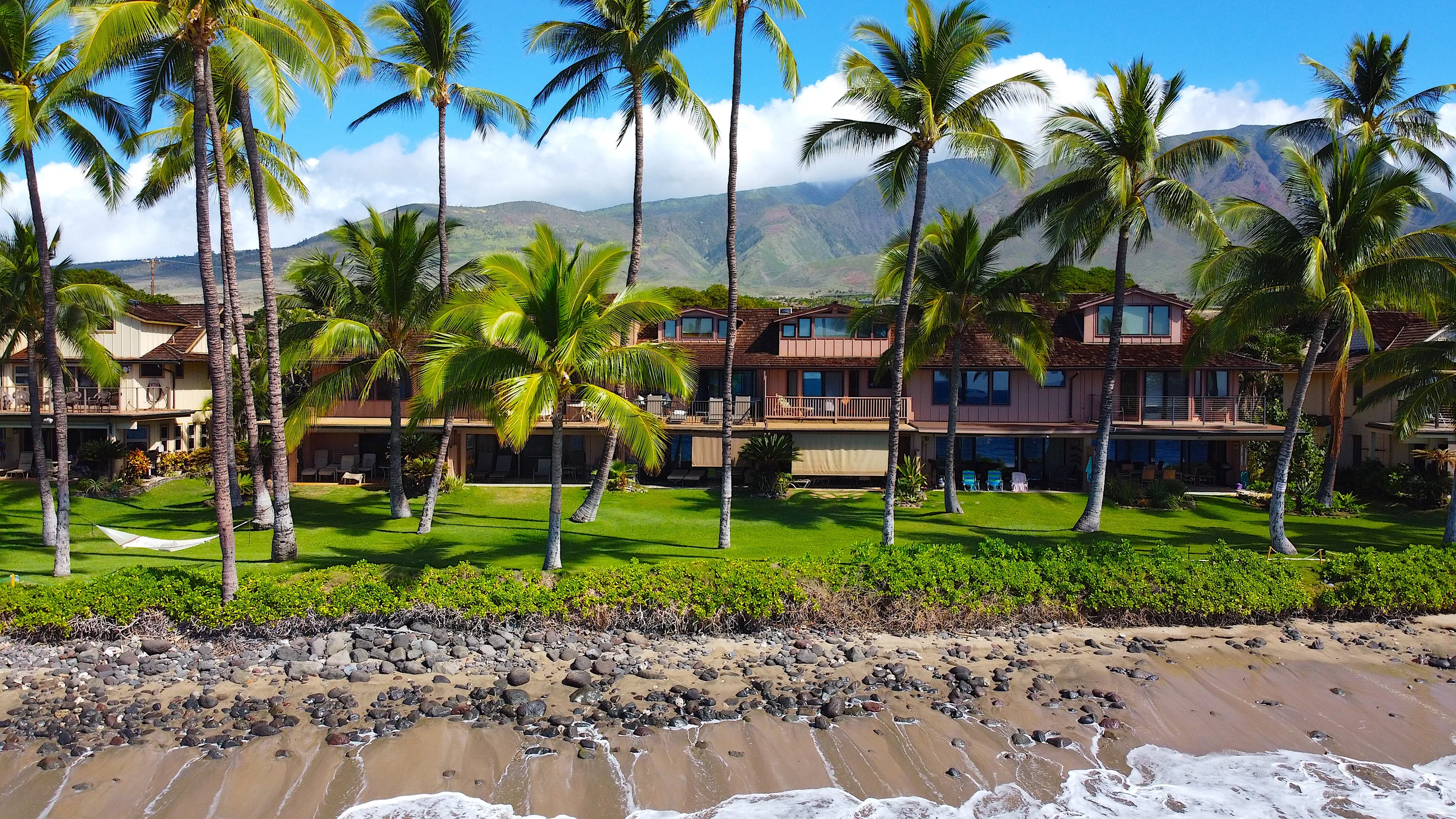 Wander Lahaina Oceanfront #4