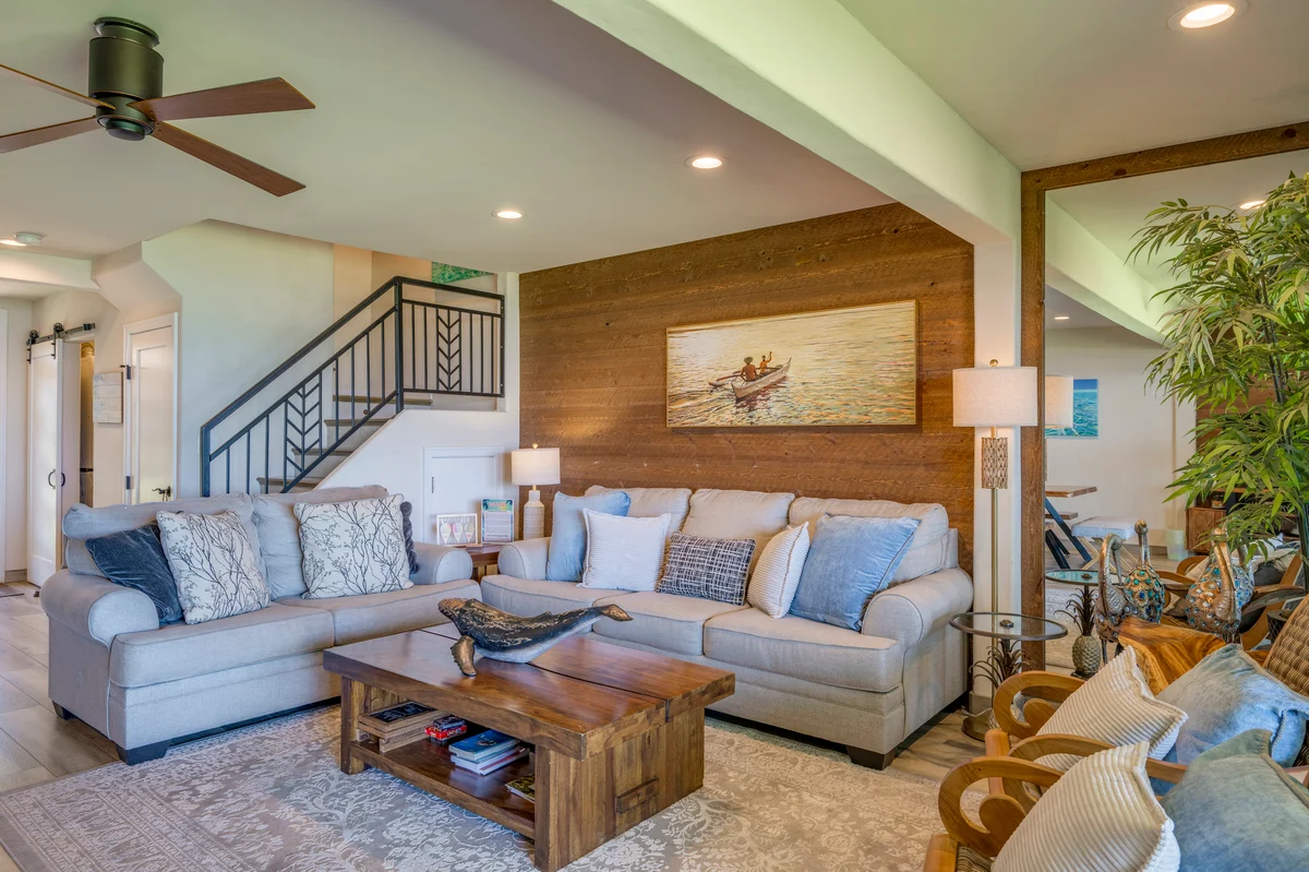 Wander Lahaina Oceanfront