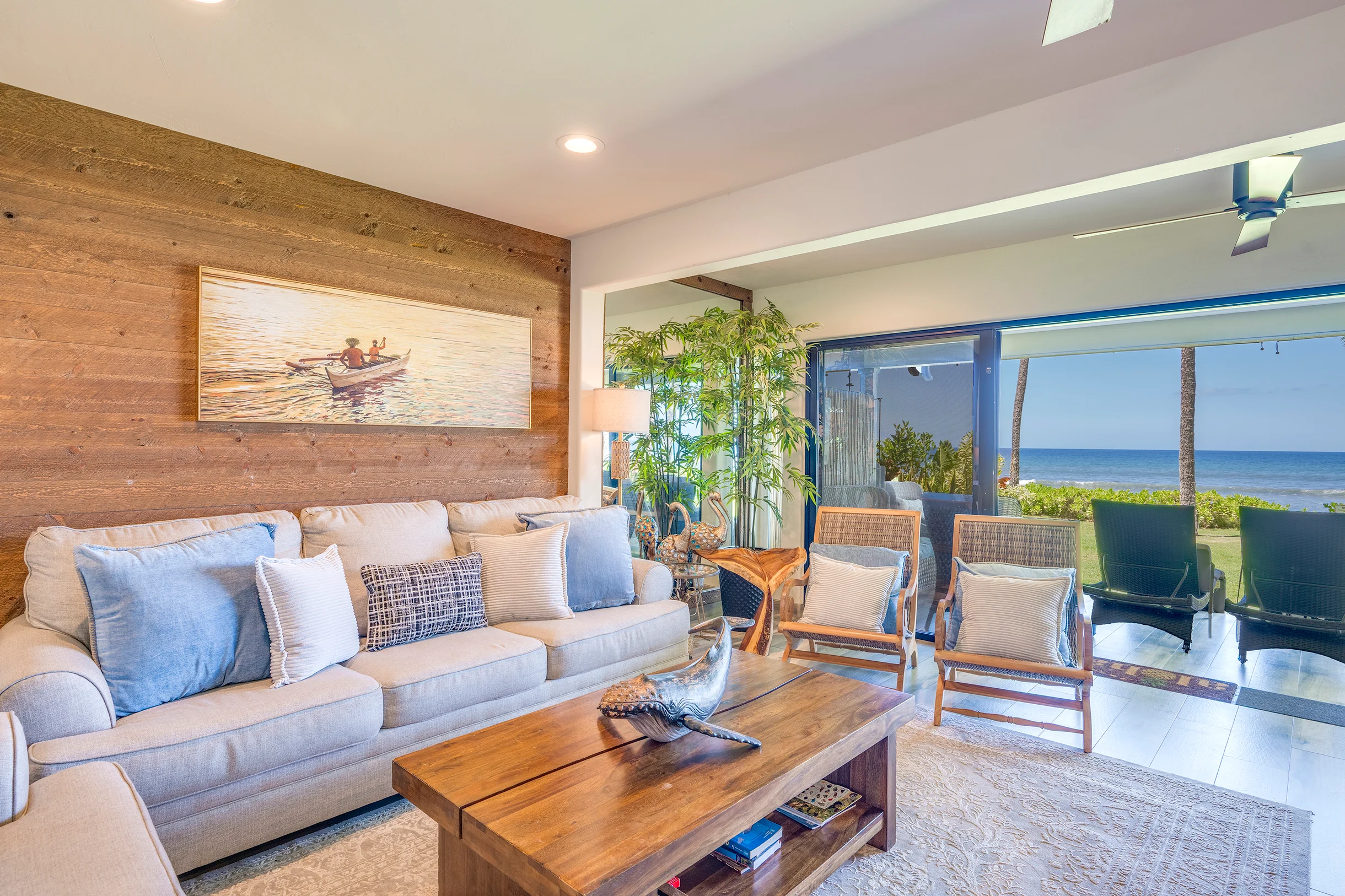 Wander Lahaina Oceanfront