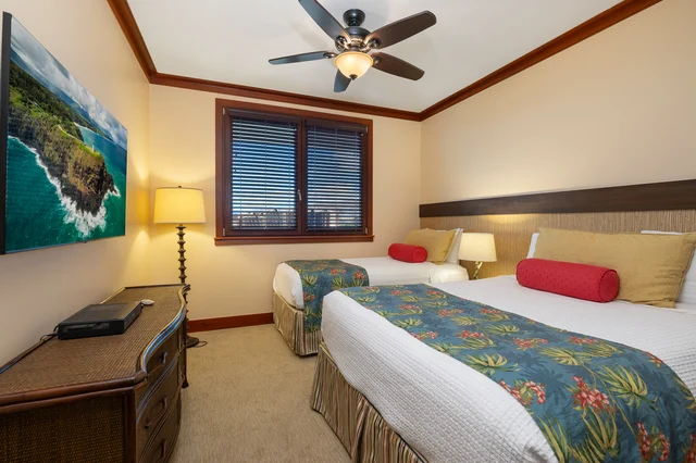Bedroom 2 image 1