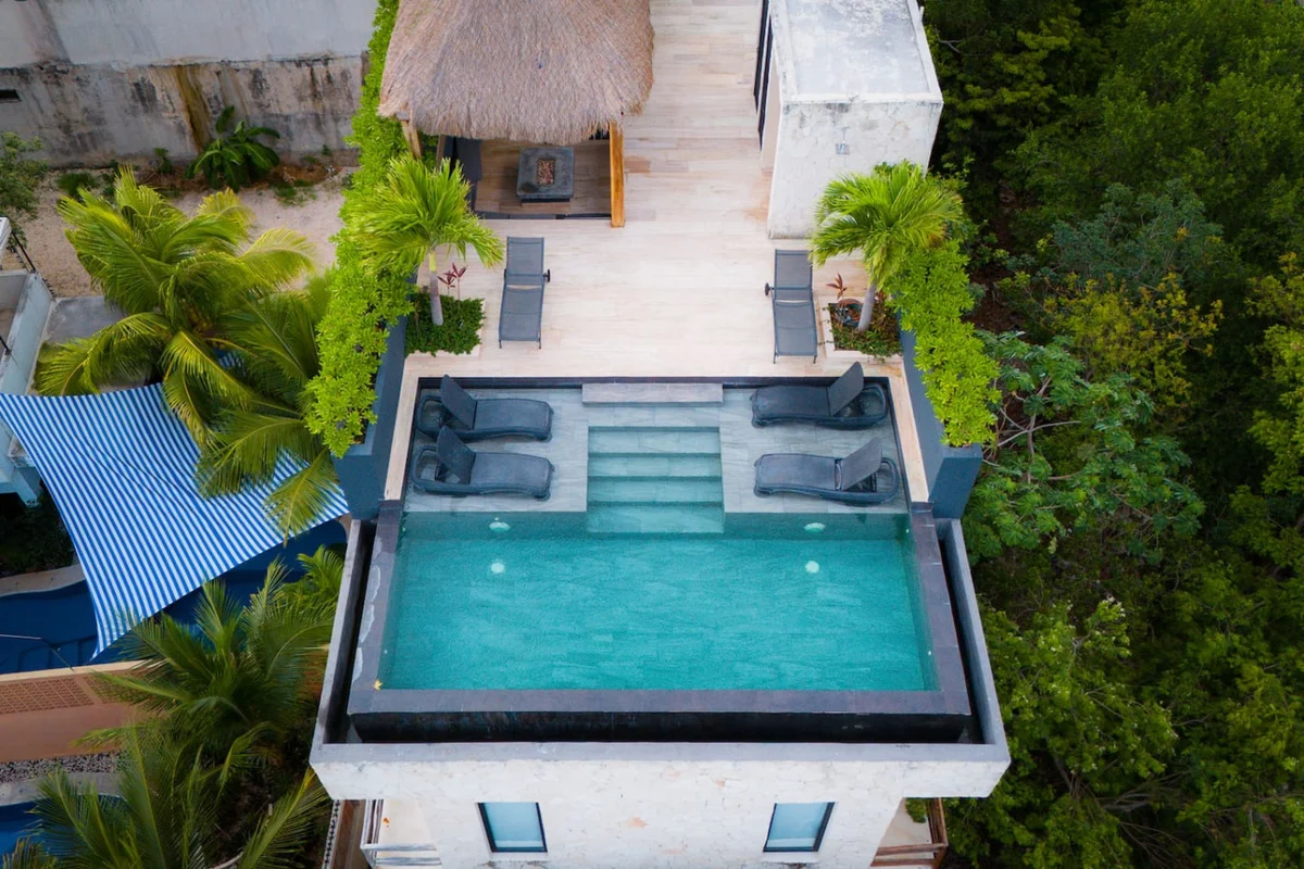 Two‑Level Penthouse w/ Rooftop Pool & Sunset #35