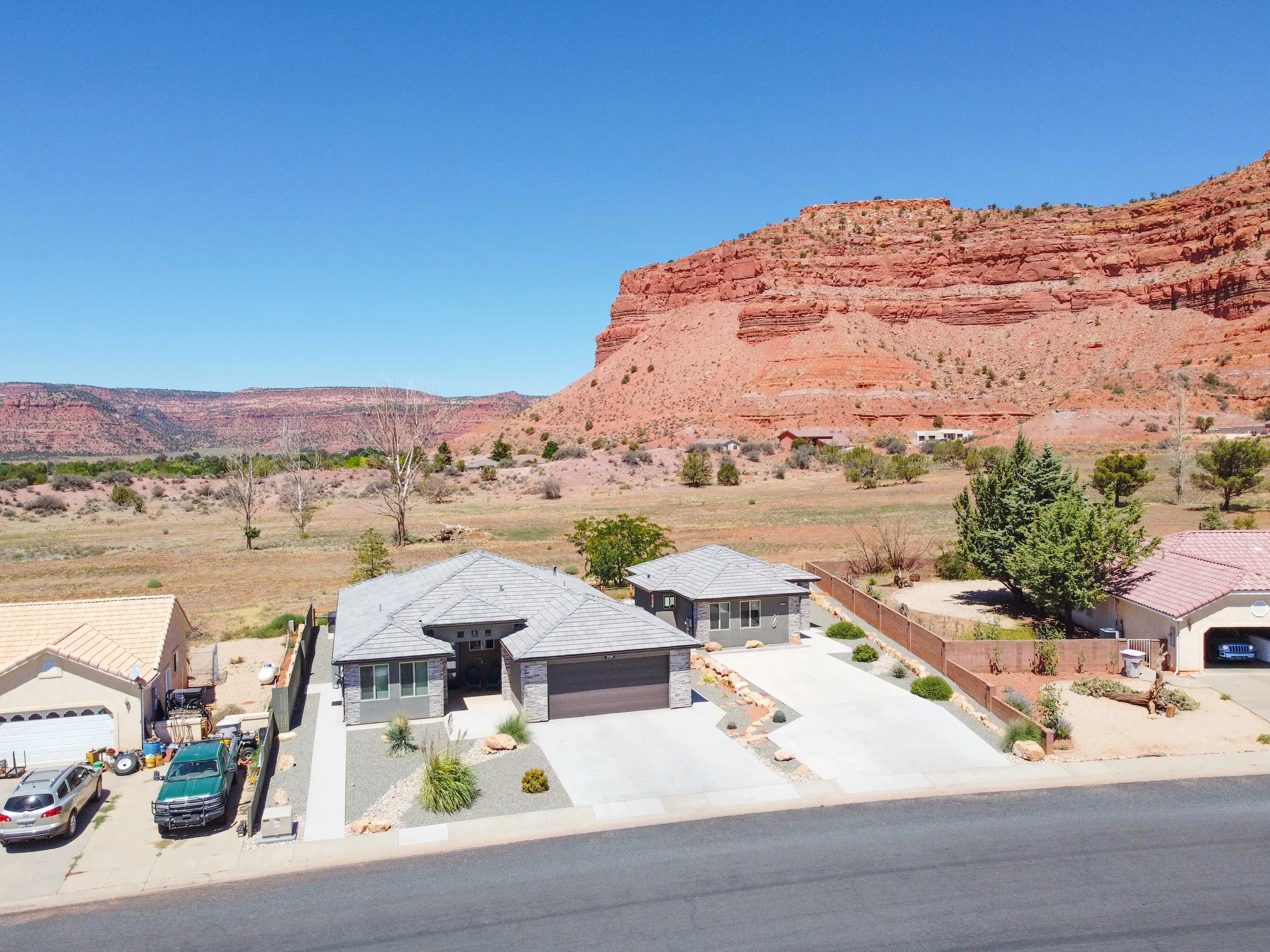 Home in Kanab property photo 1