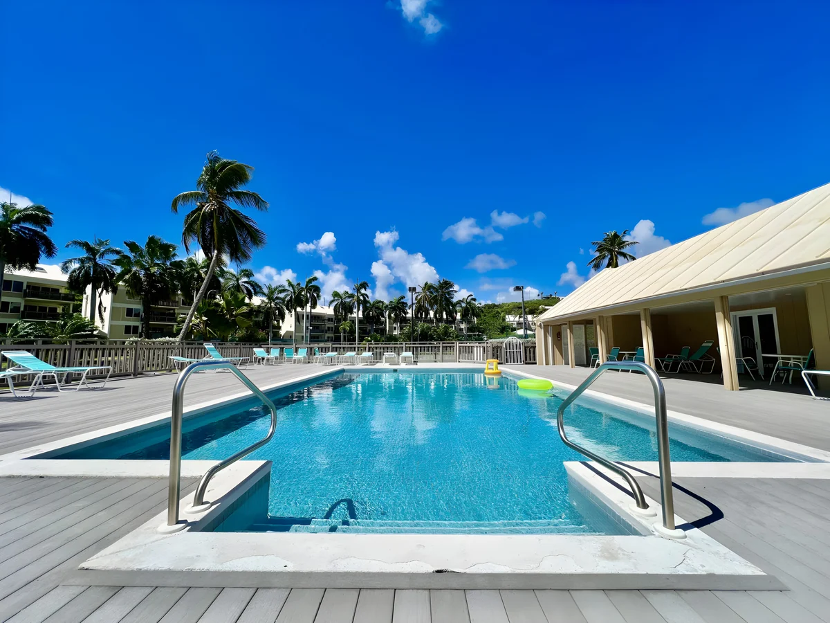 Home in St. Thomas property photo 2