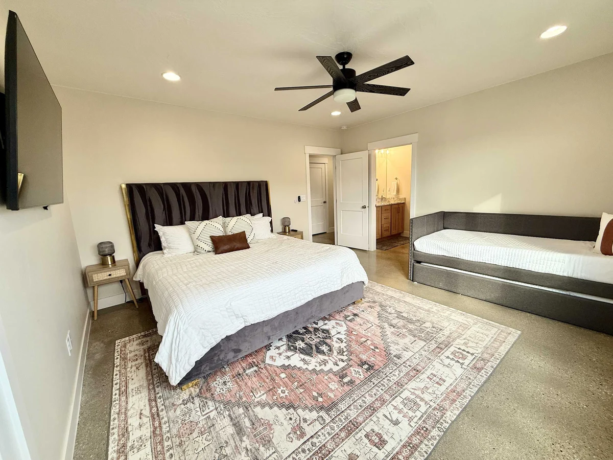 Wander Kanab Redstone