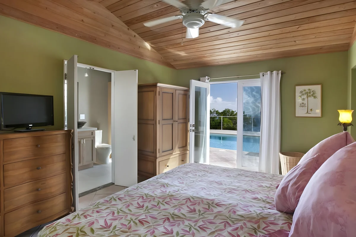 Bedroom 4 image 1