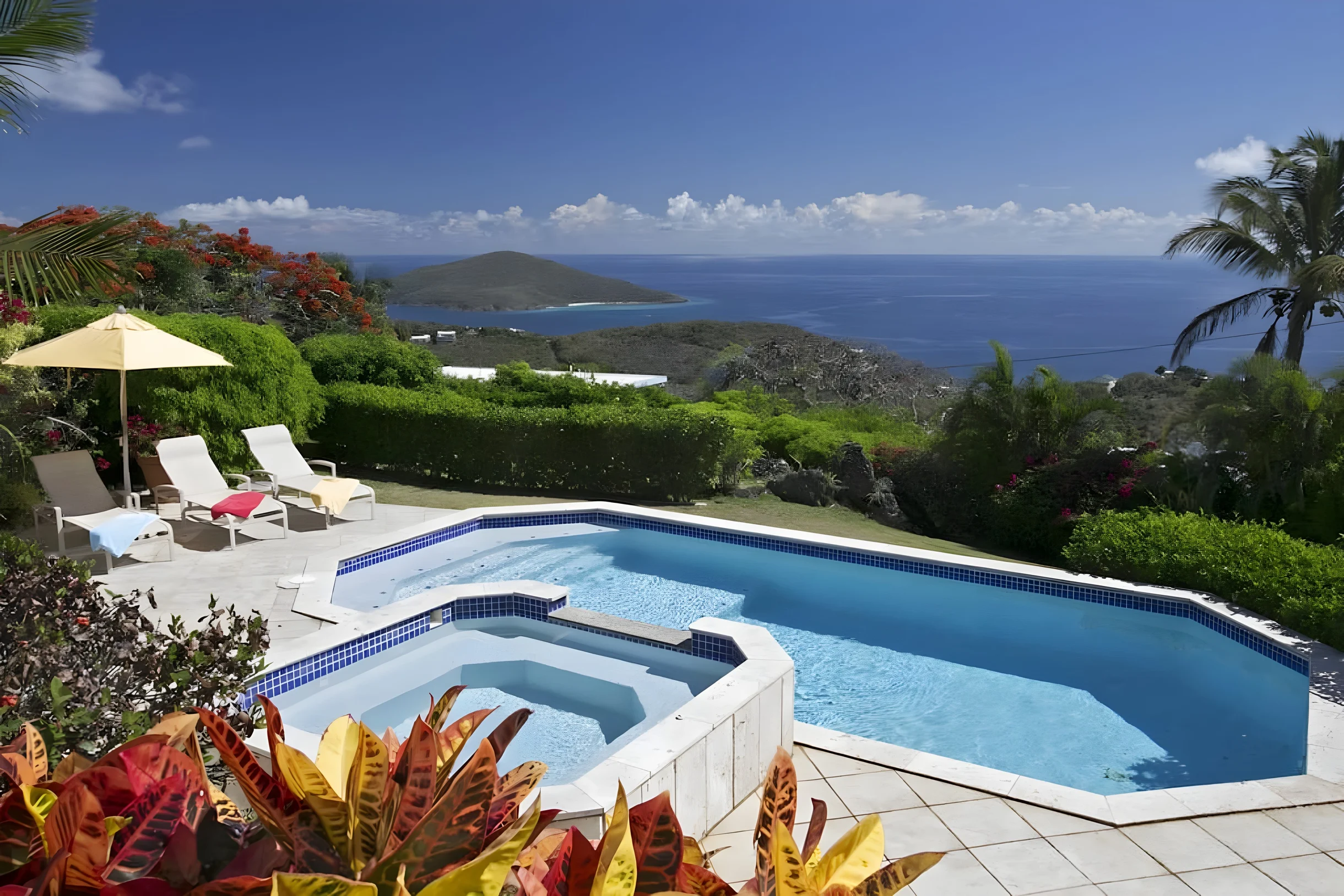 Home in St. Thomas property photo 2