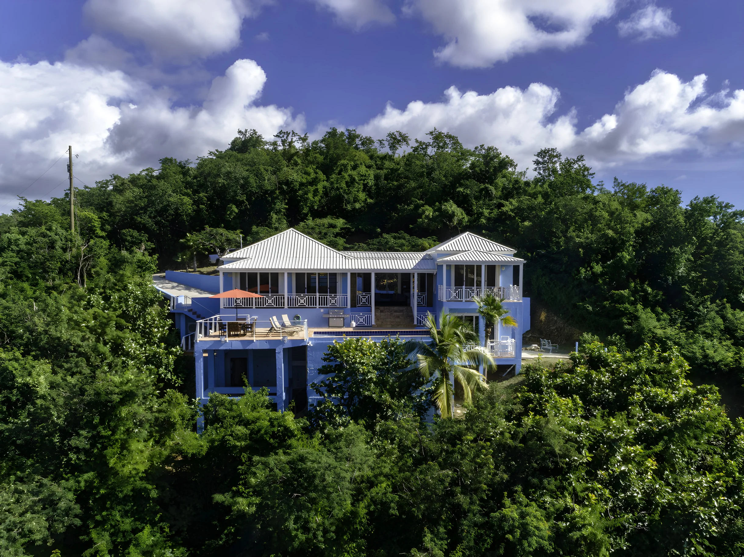 Home in St. Thomas property photo 1