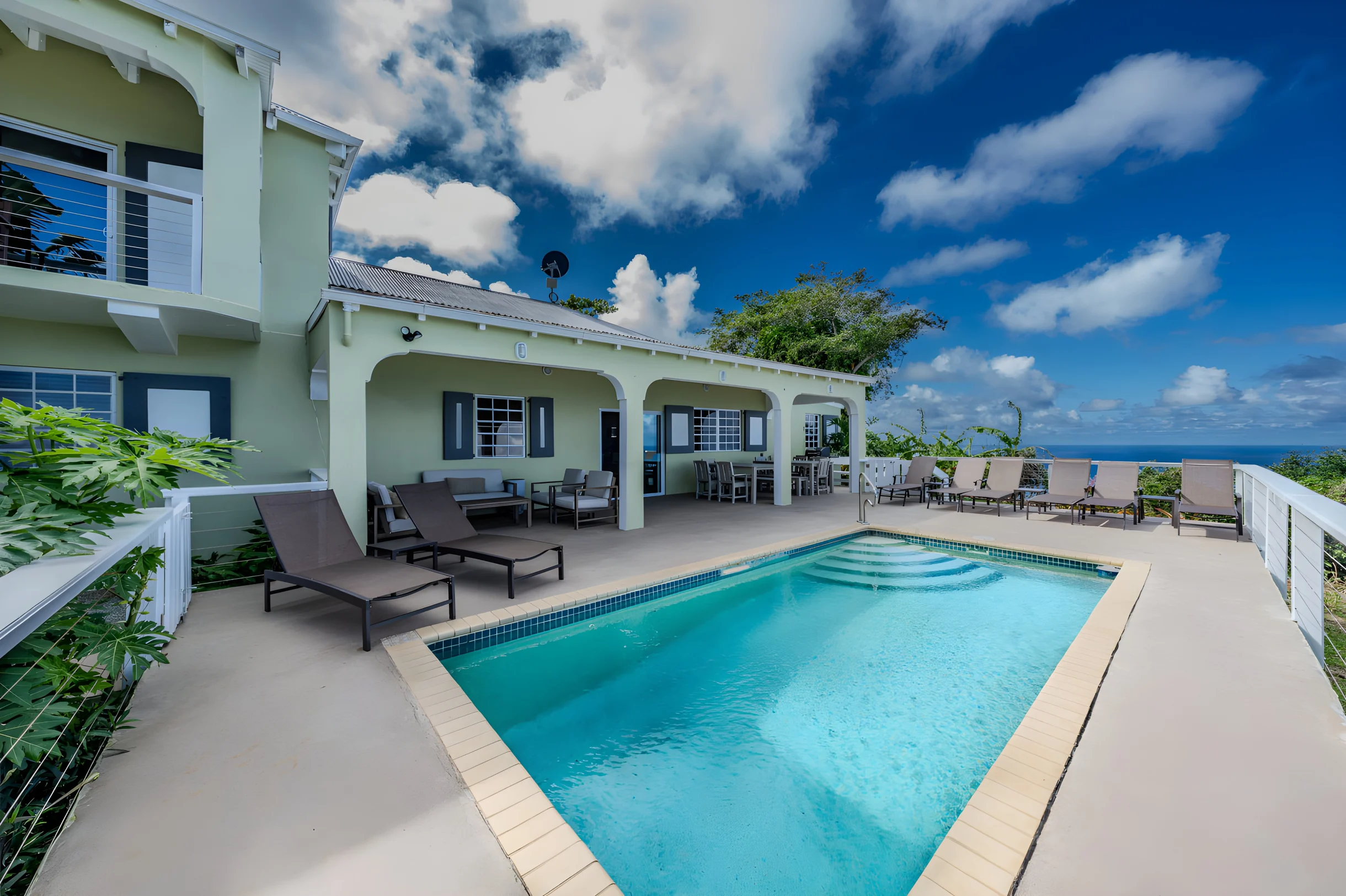 Home in St. Thomas property photo 1