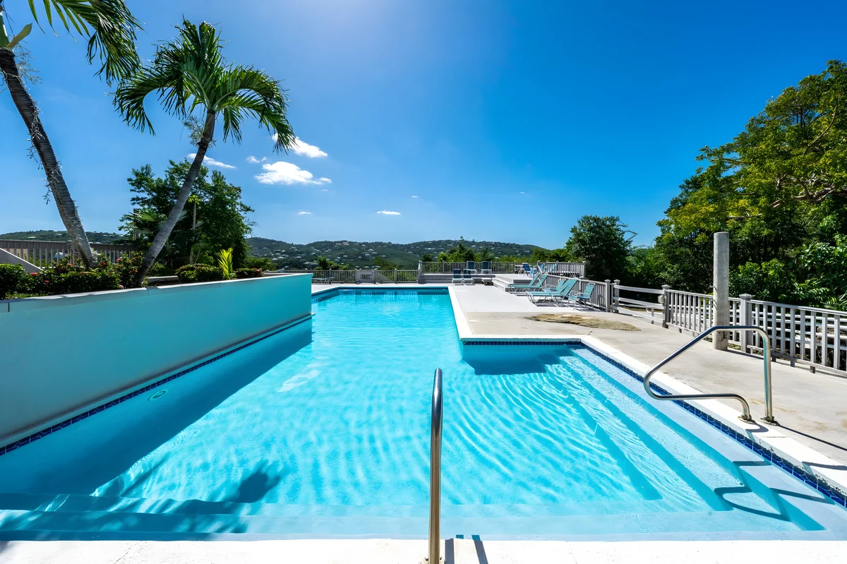 Home in St. Thomas property photo 2