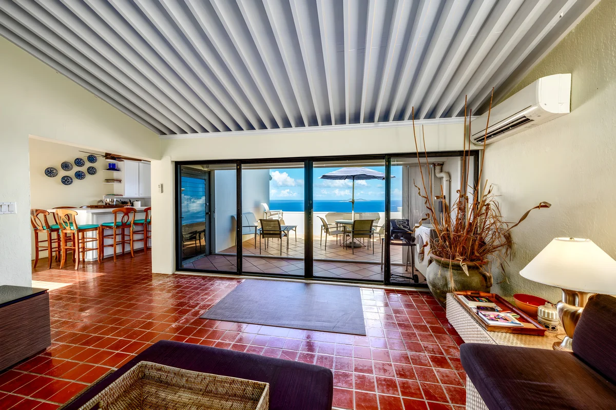 Home in St. Thomas property photo 3