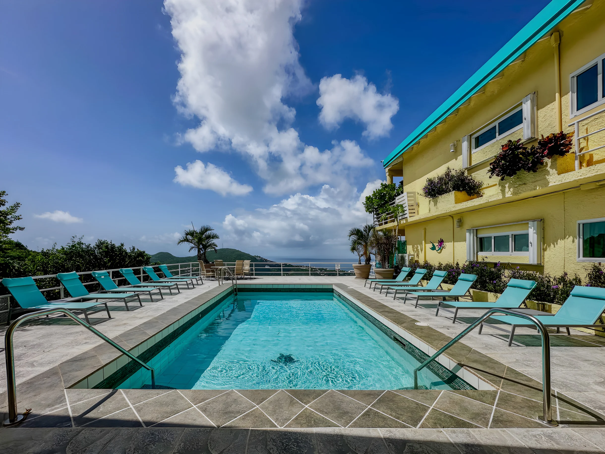 Home in St. Thomas property photo 5