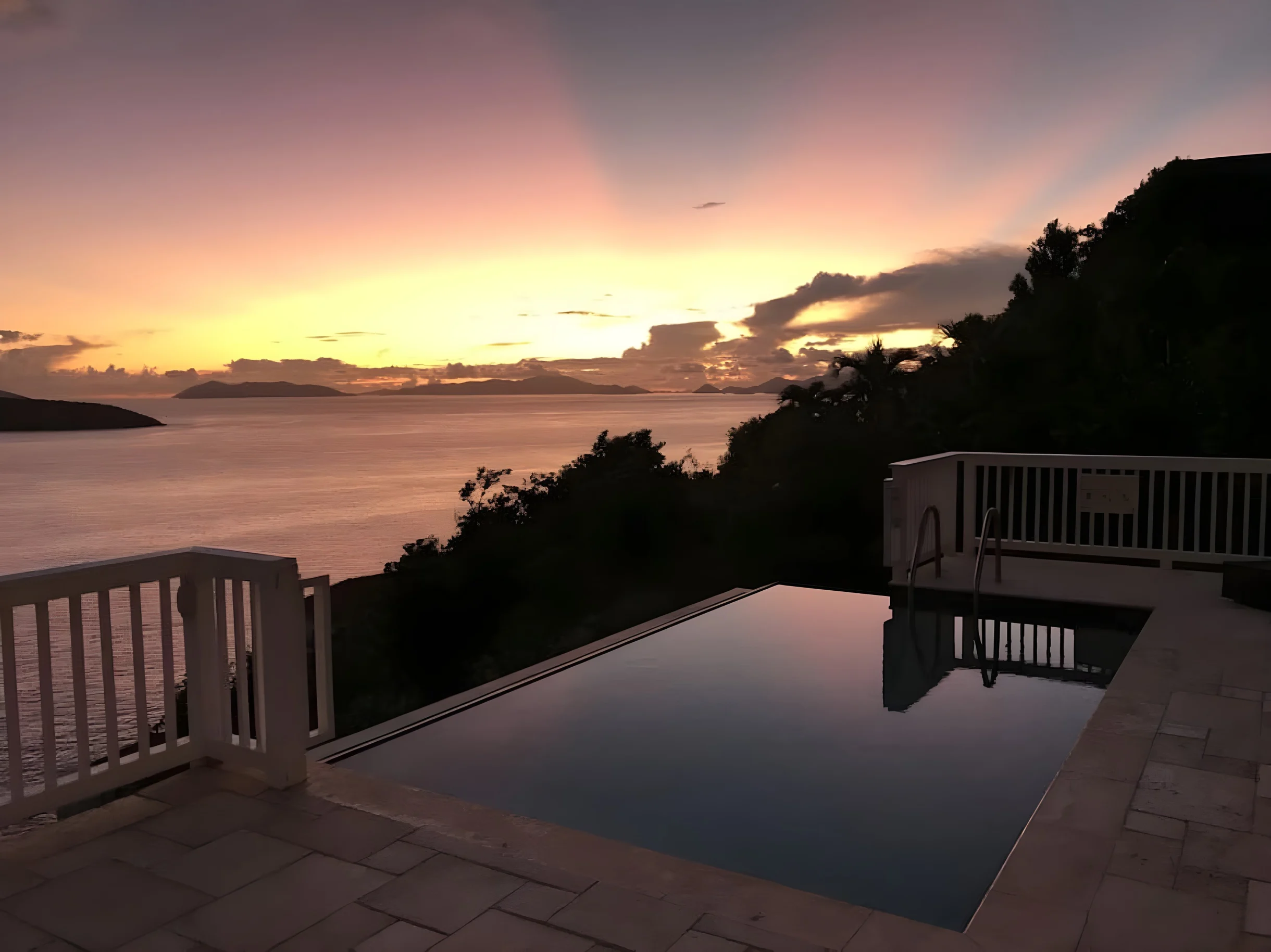 Home in St. Thomas property photo 2