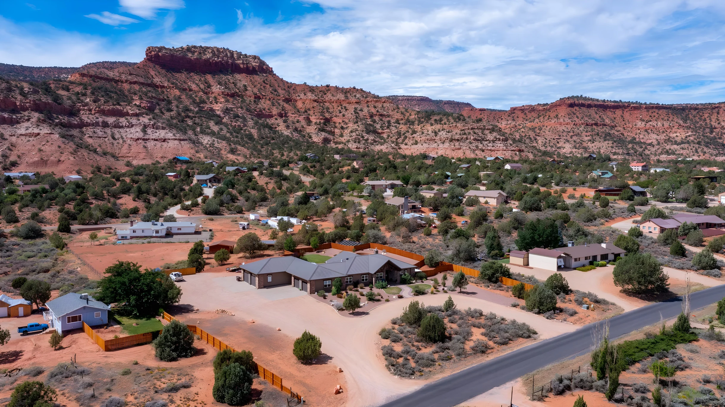 Wander Kanab Vermillion #31