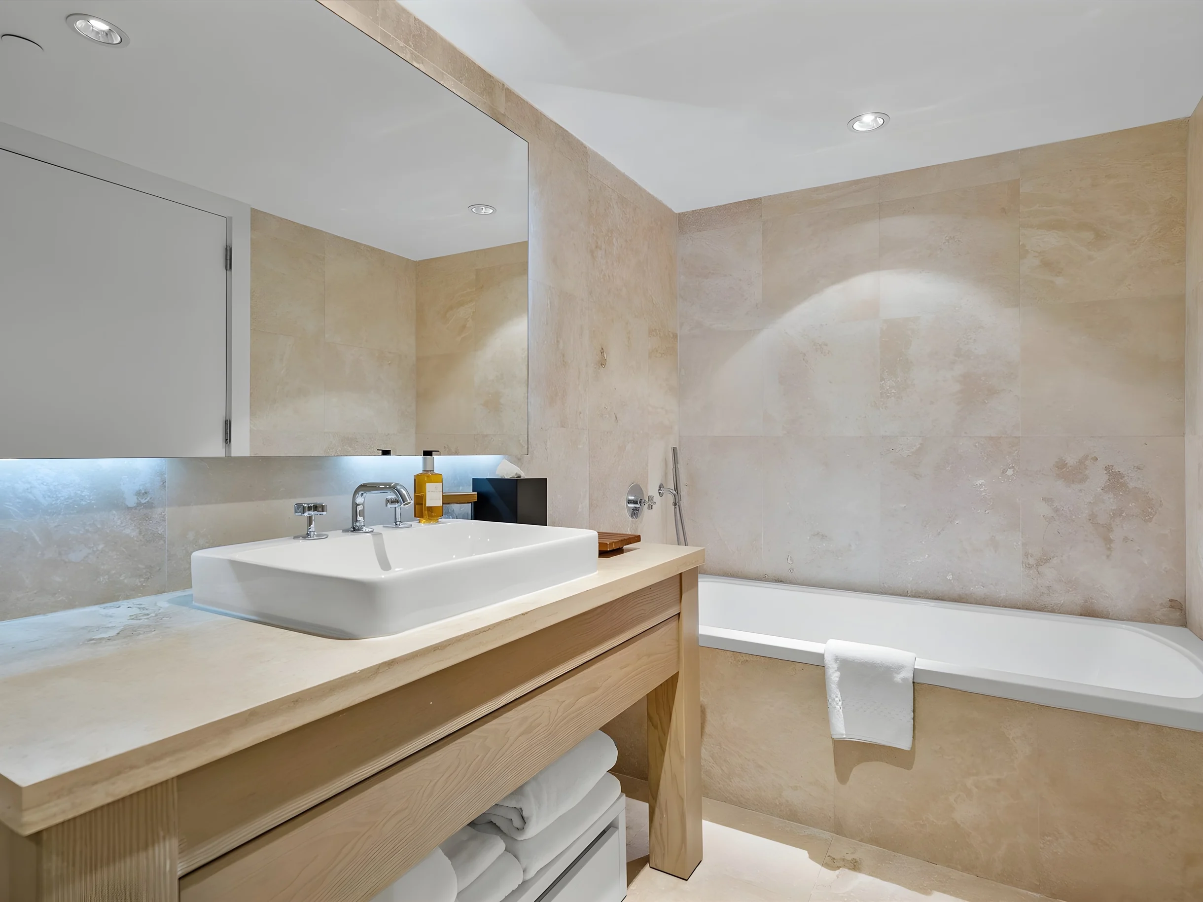 Wander Miami Beach Tides