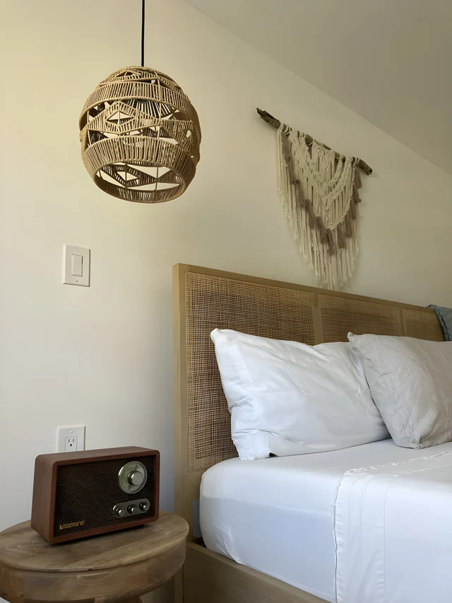 Bedroom 1 image 1