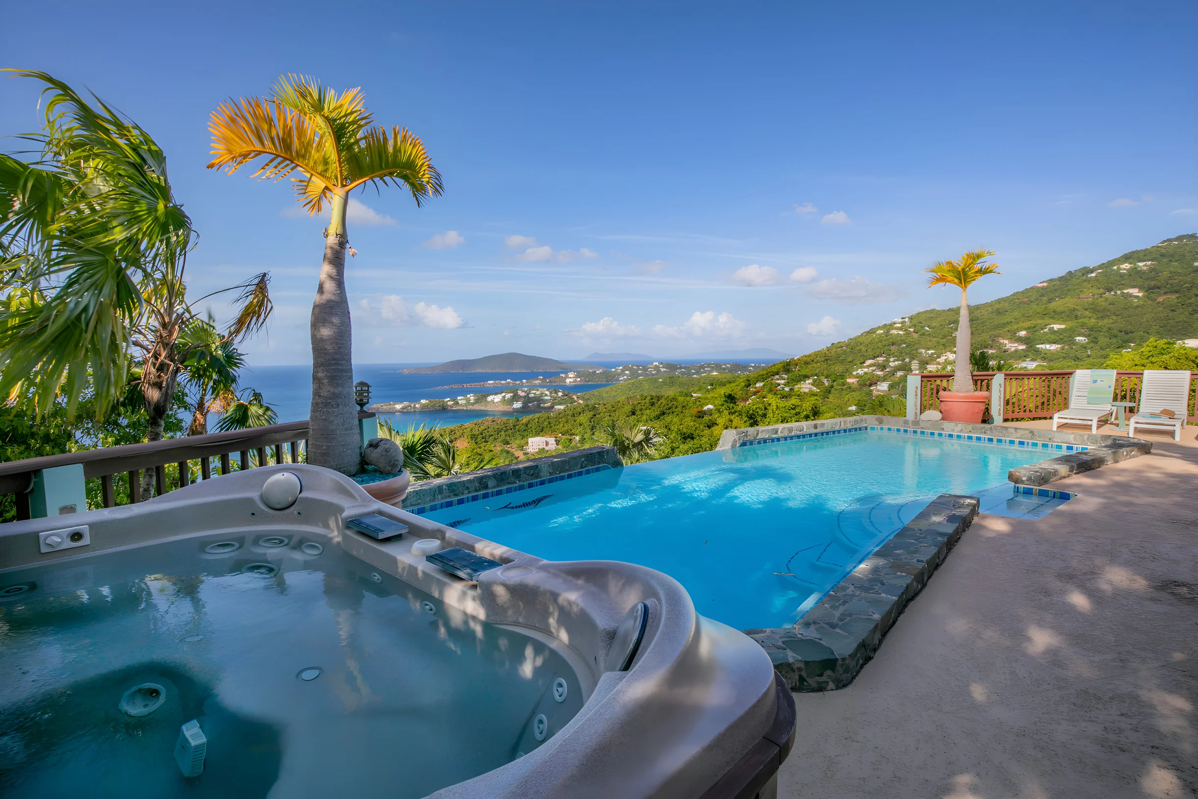 Home in St. Thomas property photo 5