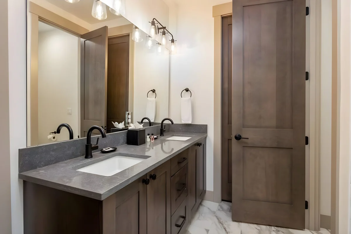 Wander Cle Elum Timber