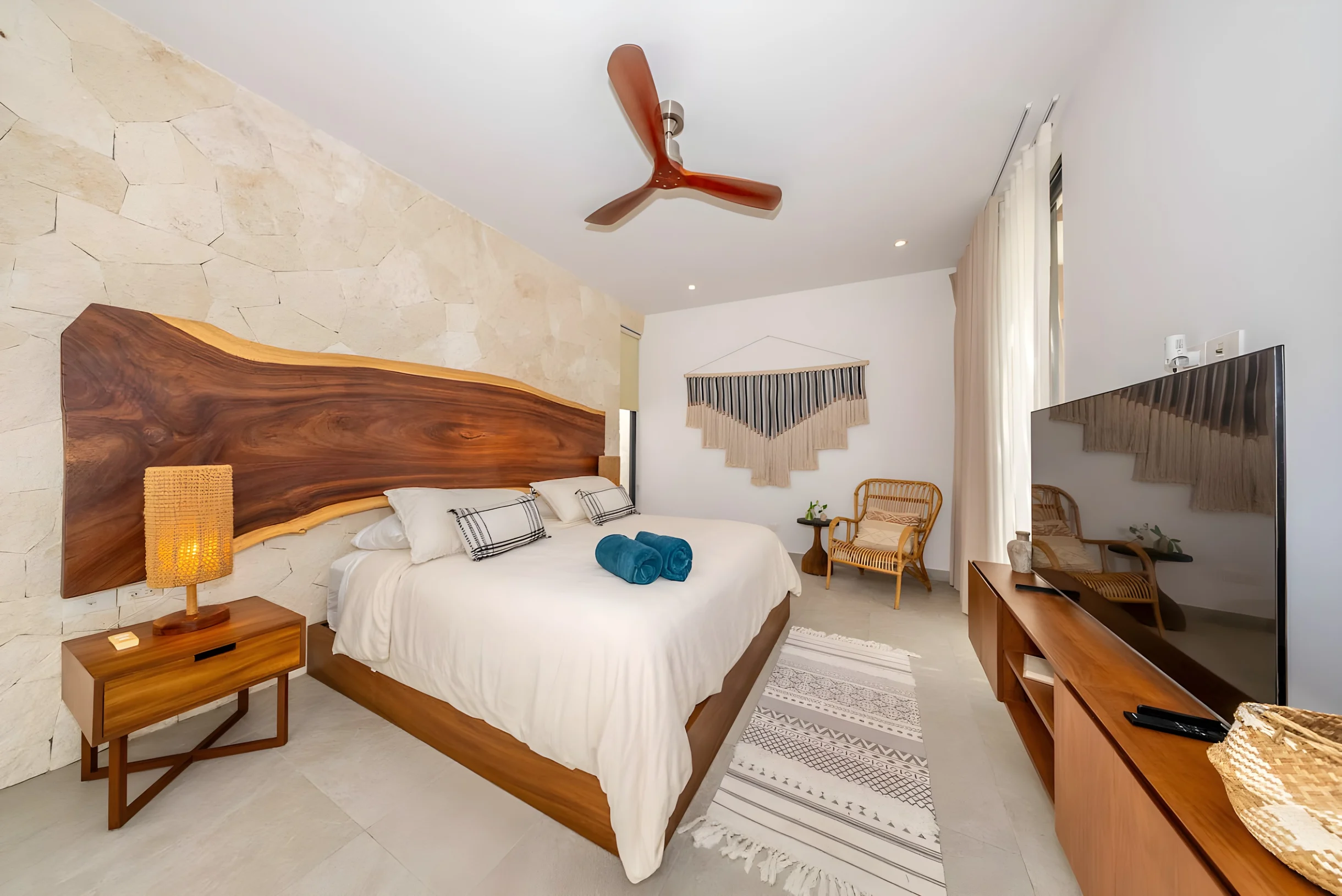 Casa Mila, 4BDR Luxury Villa, 24/7 Security #18