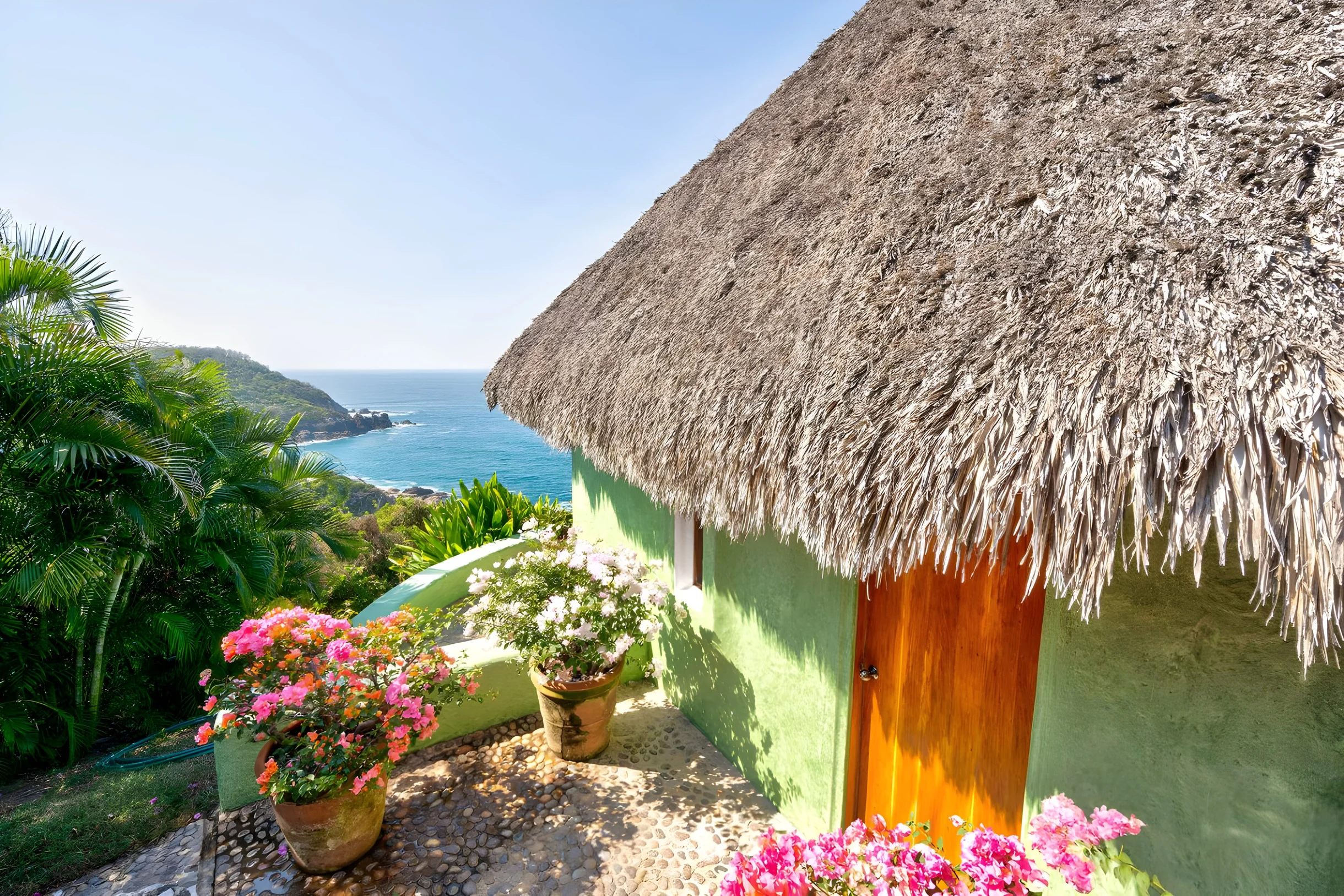 6BD Iconic Villa w/360° Pool & Private Beach #32