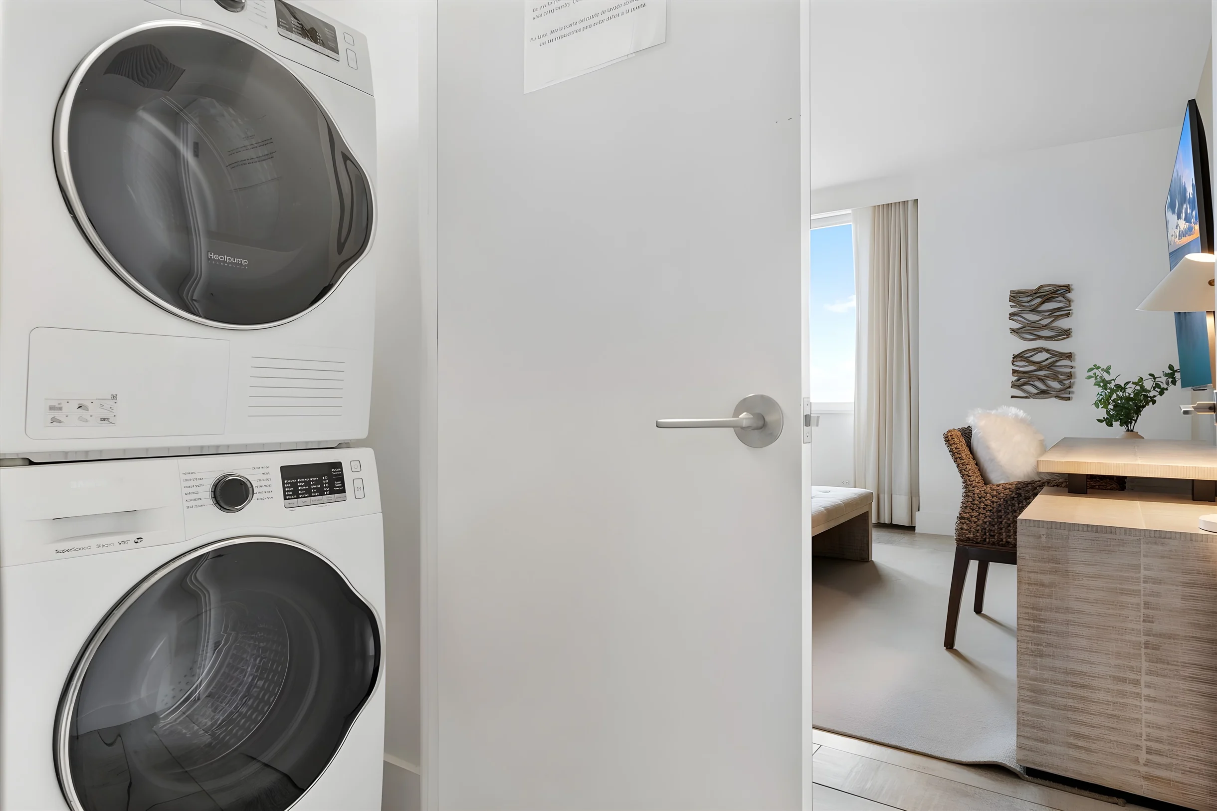 Wander Miami Beach Sol